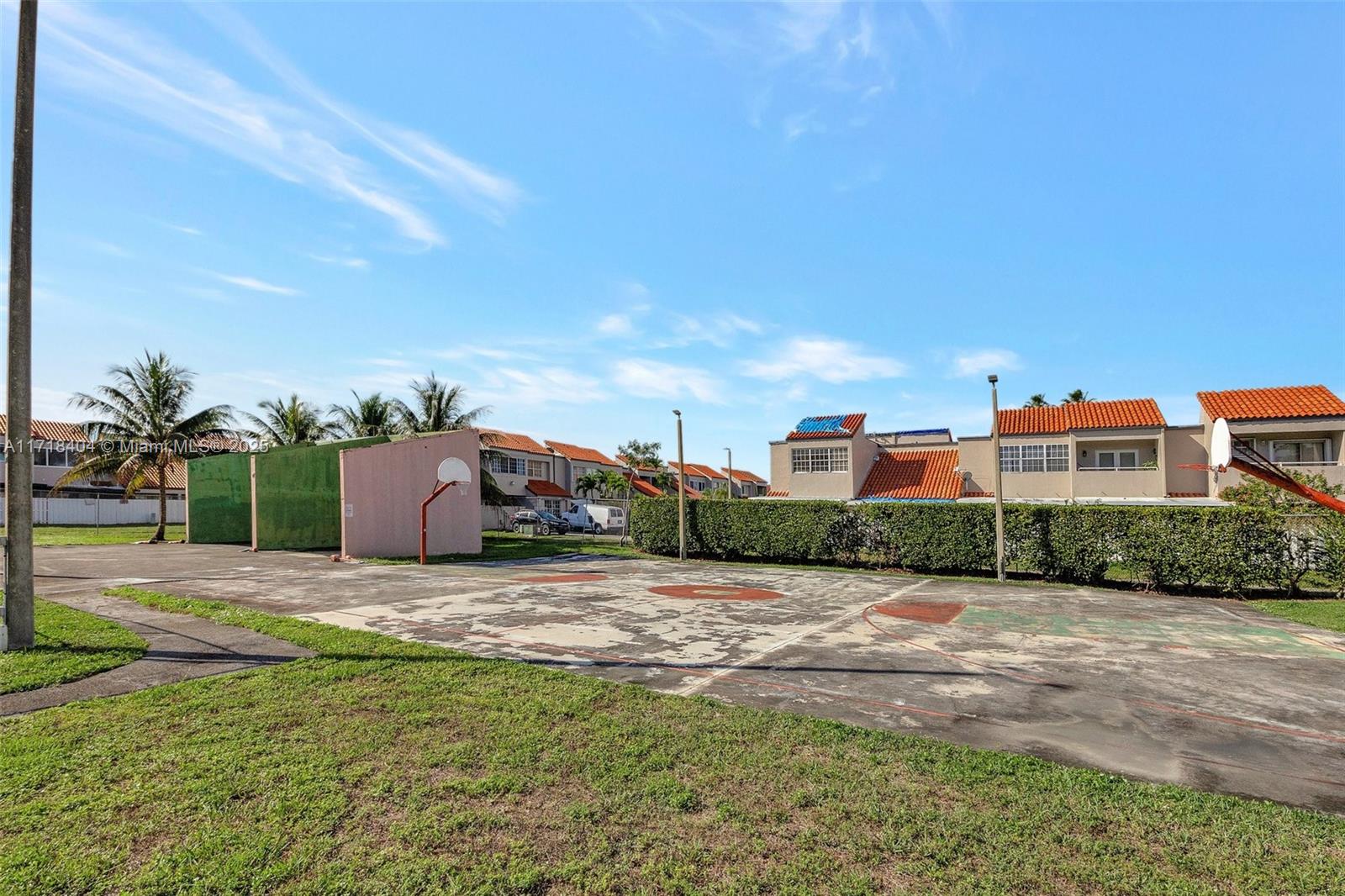 TERRA LAKE VILLAS CONDO - Residential