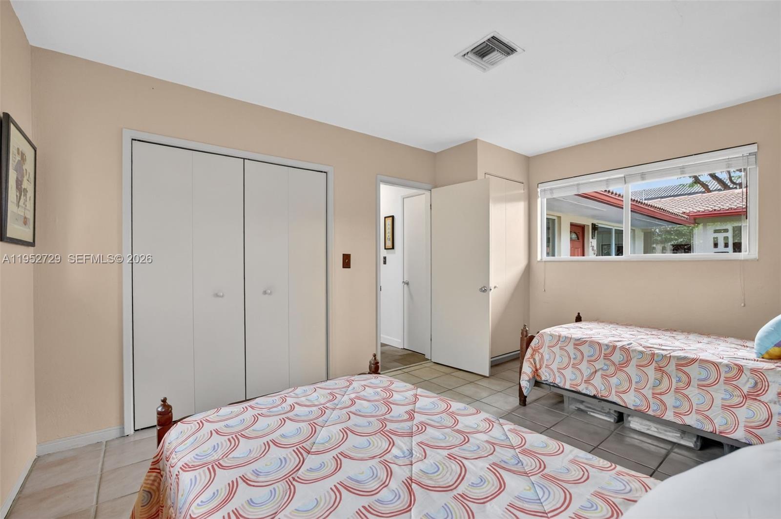 MRS E F MARSHALLS SUB REV - Residential