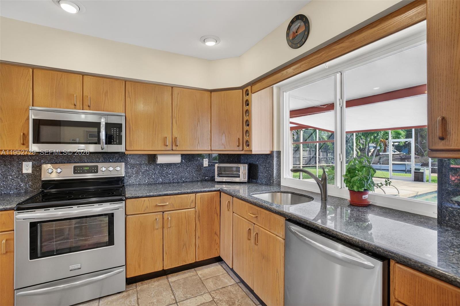 MRS E F MARSHALLS SUB REV - Residential