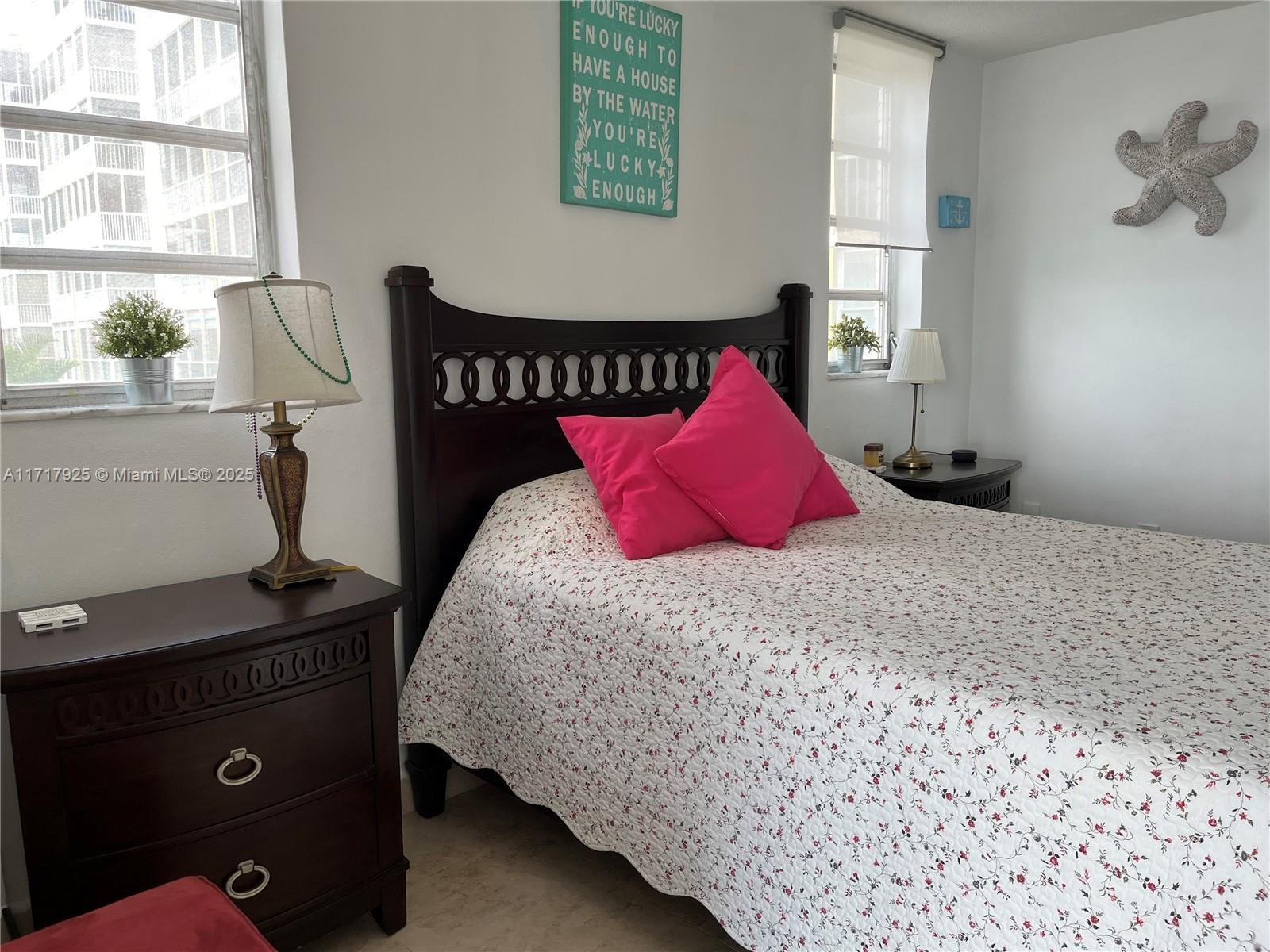 POINT EAST SEC III CONDO - Residential