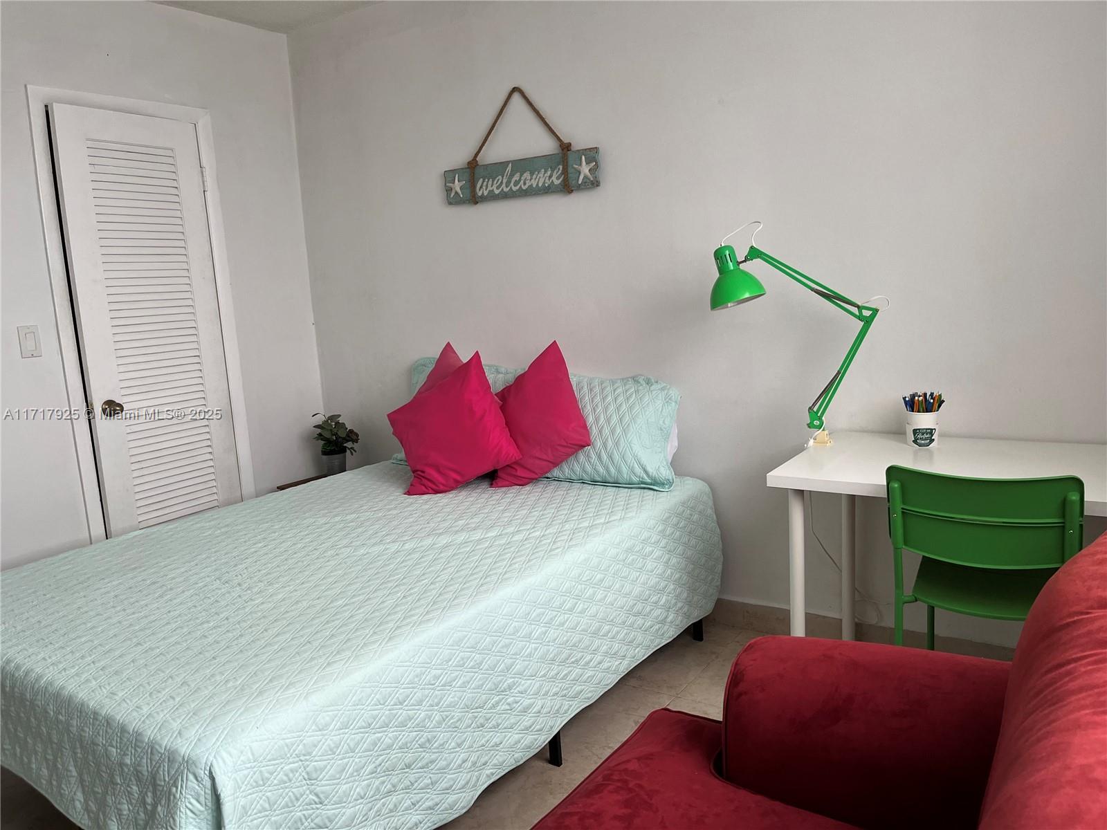 POINT EAST SEC III CONDO - Residential