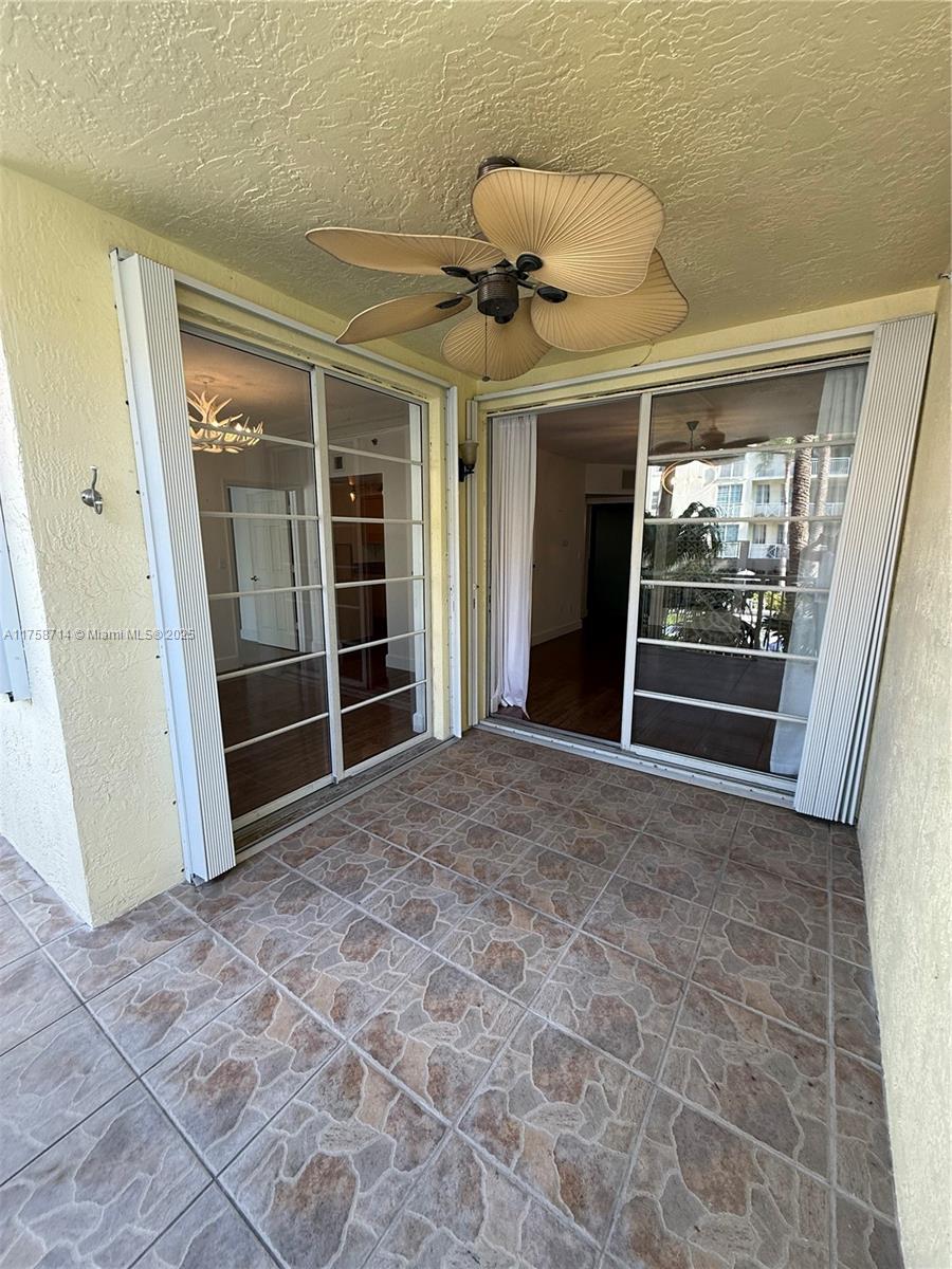 THE COURTS AT SOUTH BEACH - Residential Lease