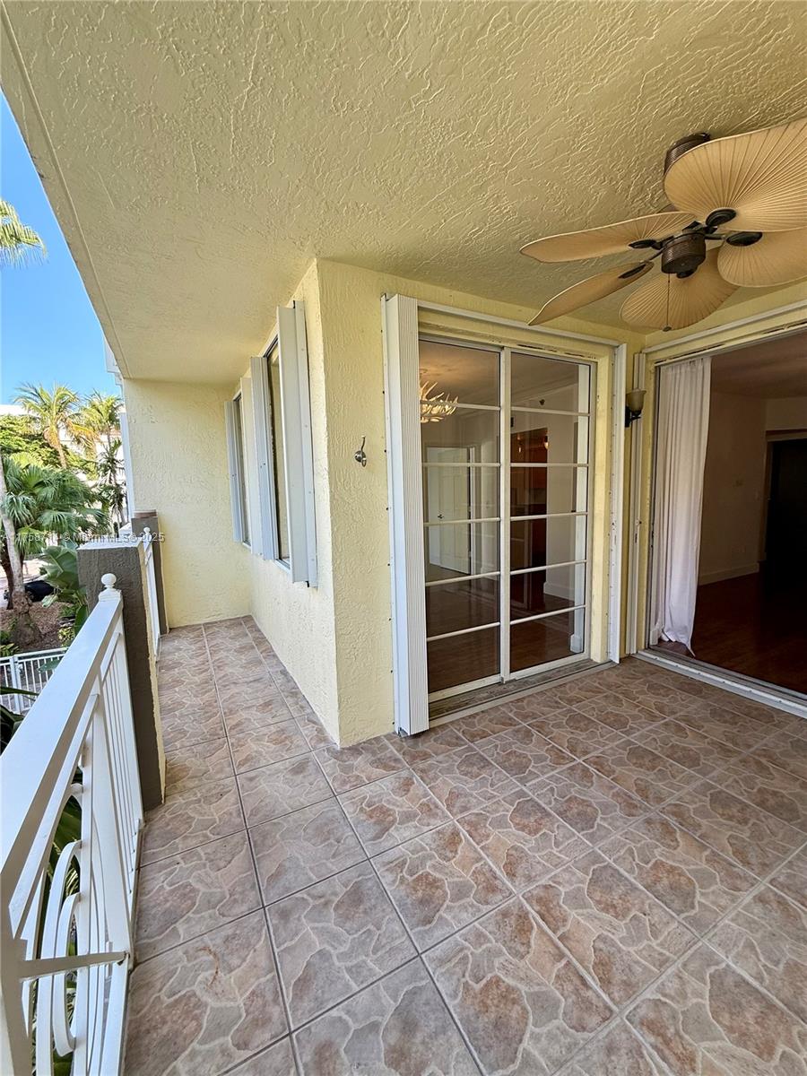 THE COURTS AT SOUTH BEACH - Residential Lease