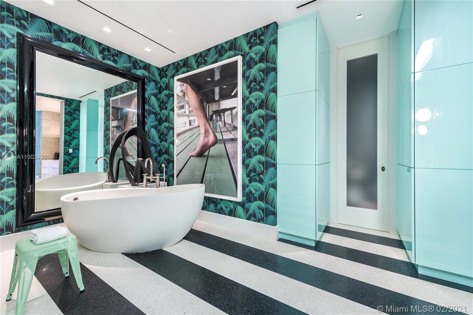 APOGEE CONDO - Residential