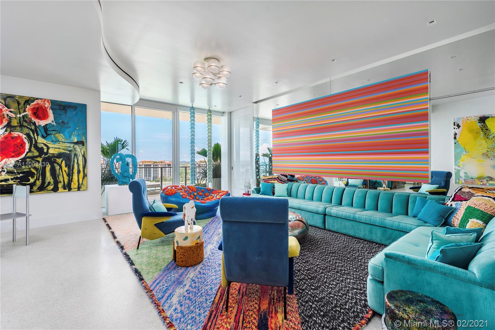 APOGEE CONDO - Residential