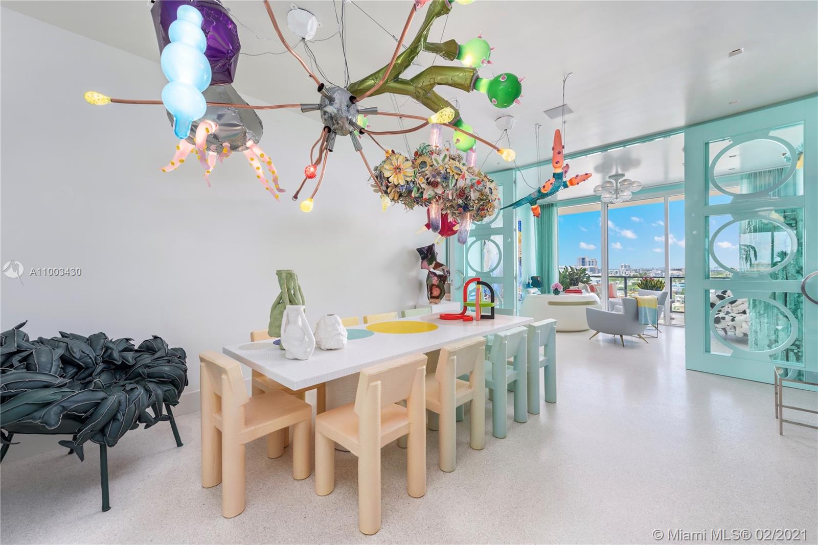 APOGEE CONDO - Residential