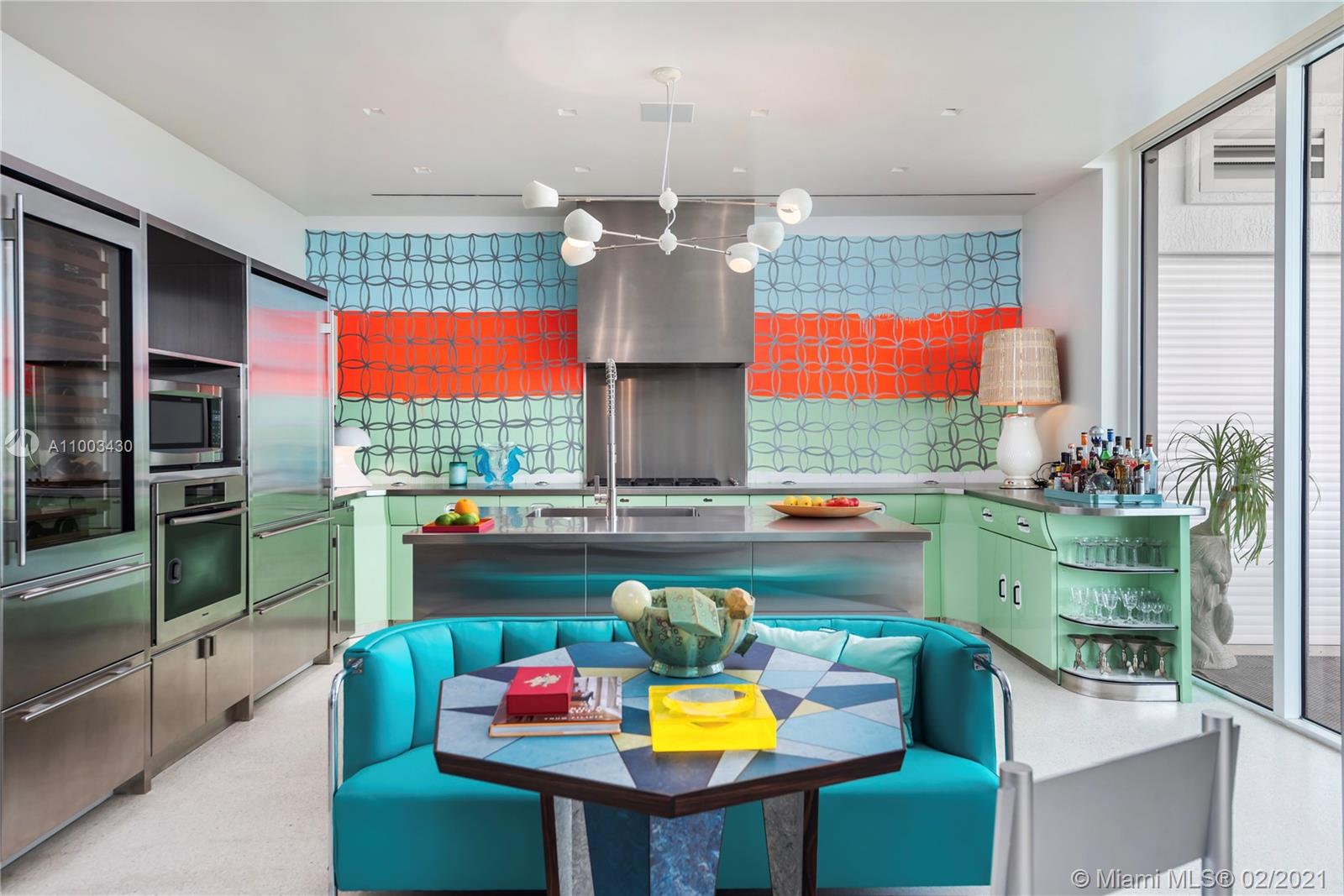 APOGEE CONDO - Residential