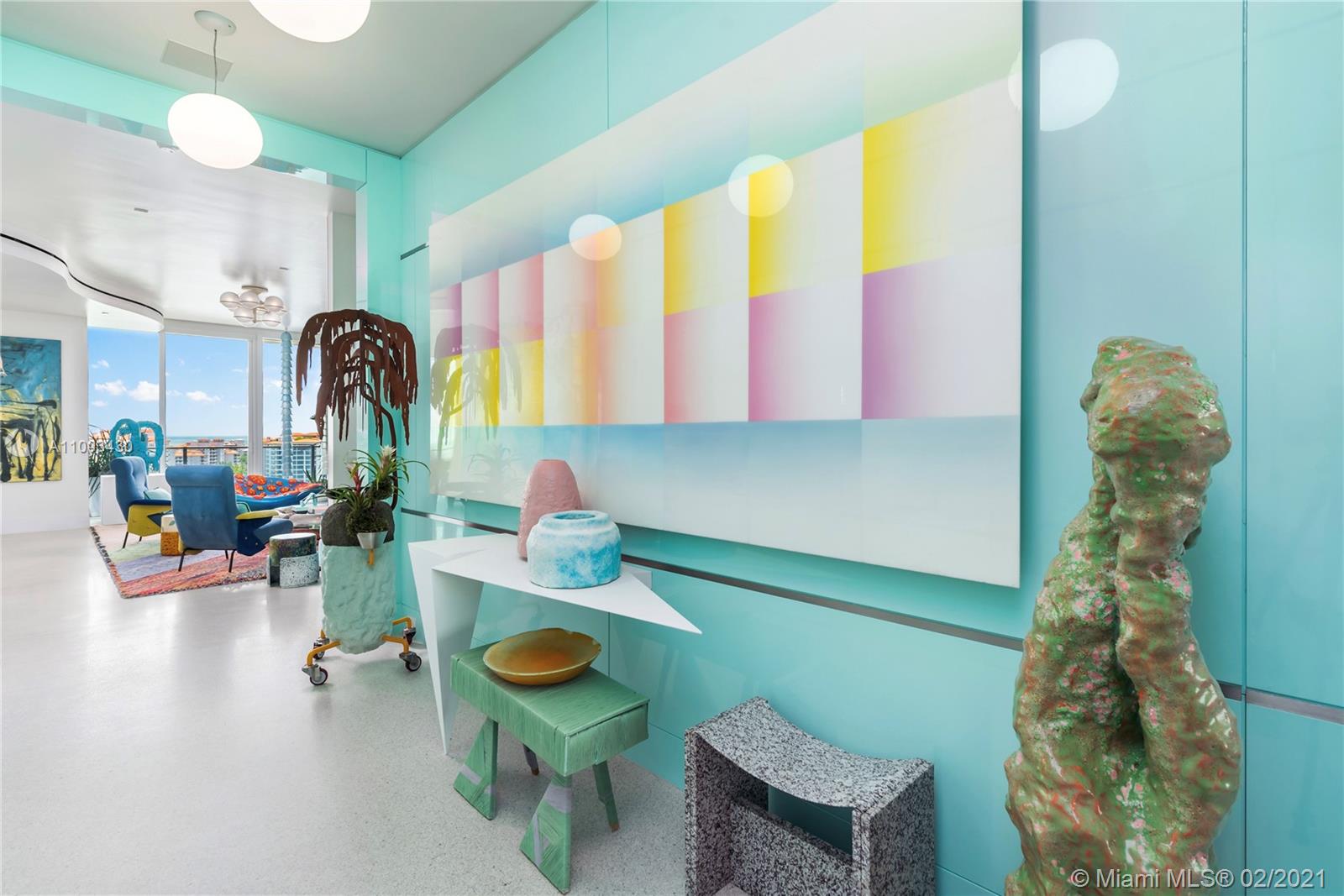 APOGEE CONDO - Residential