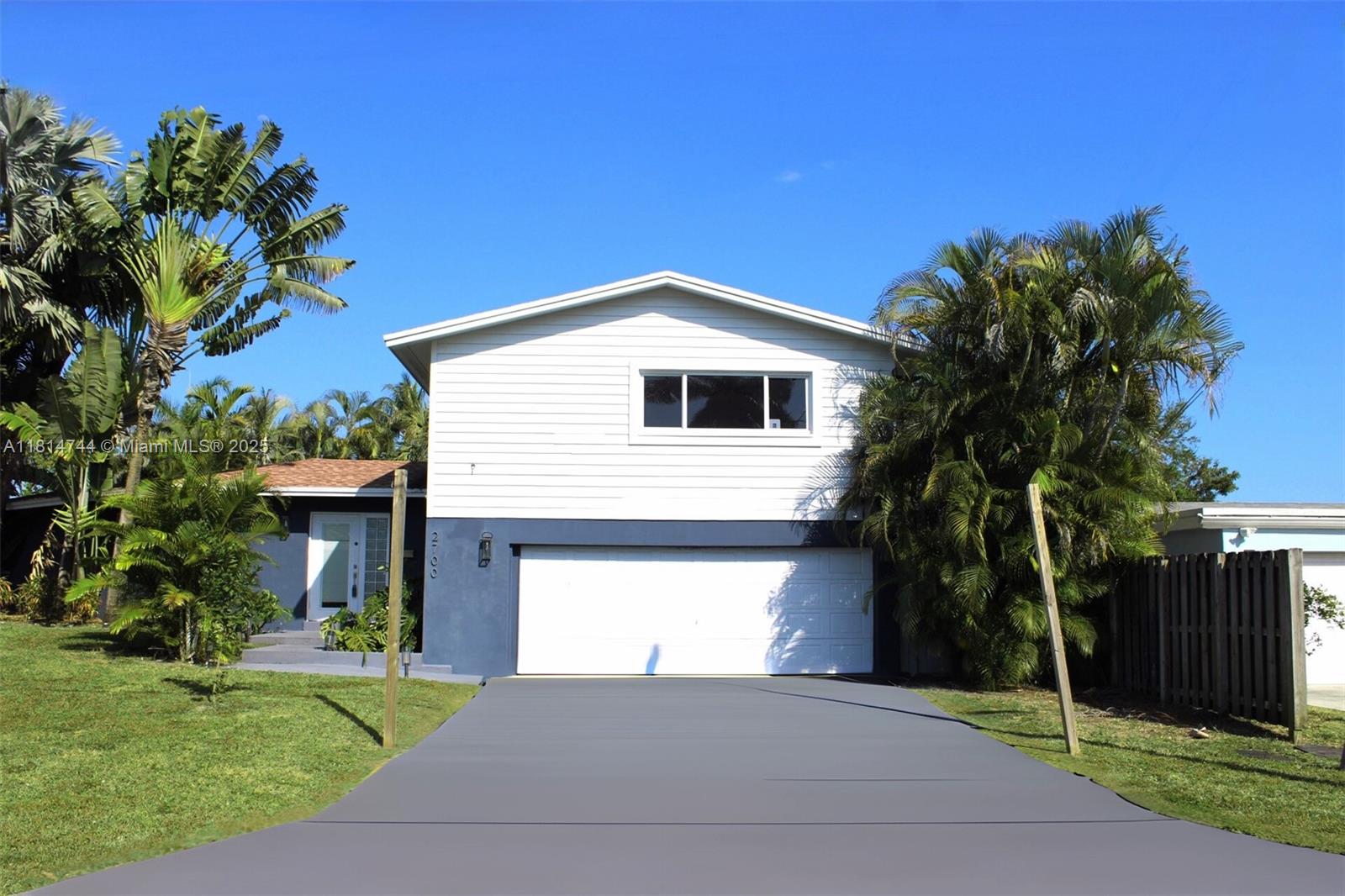2700 SW 34th Ave