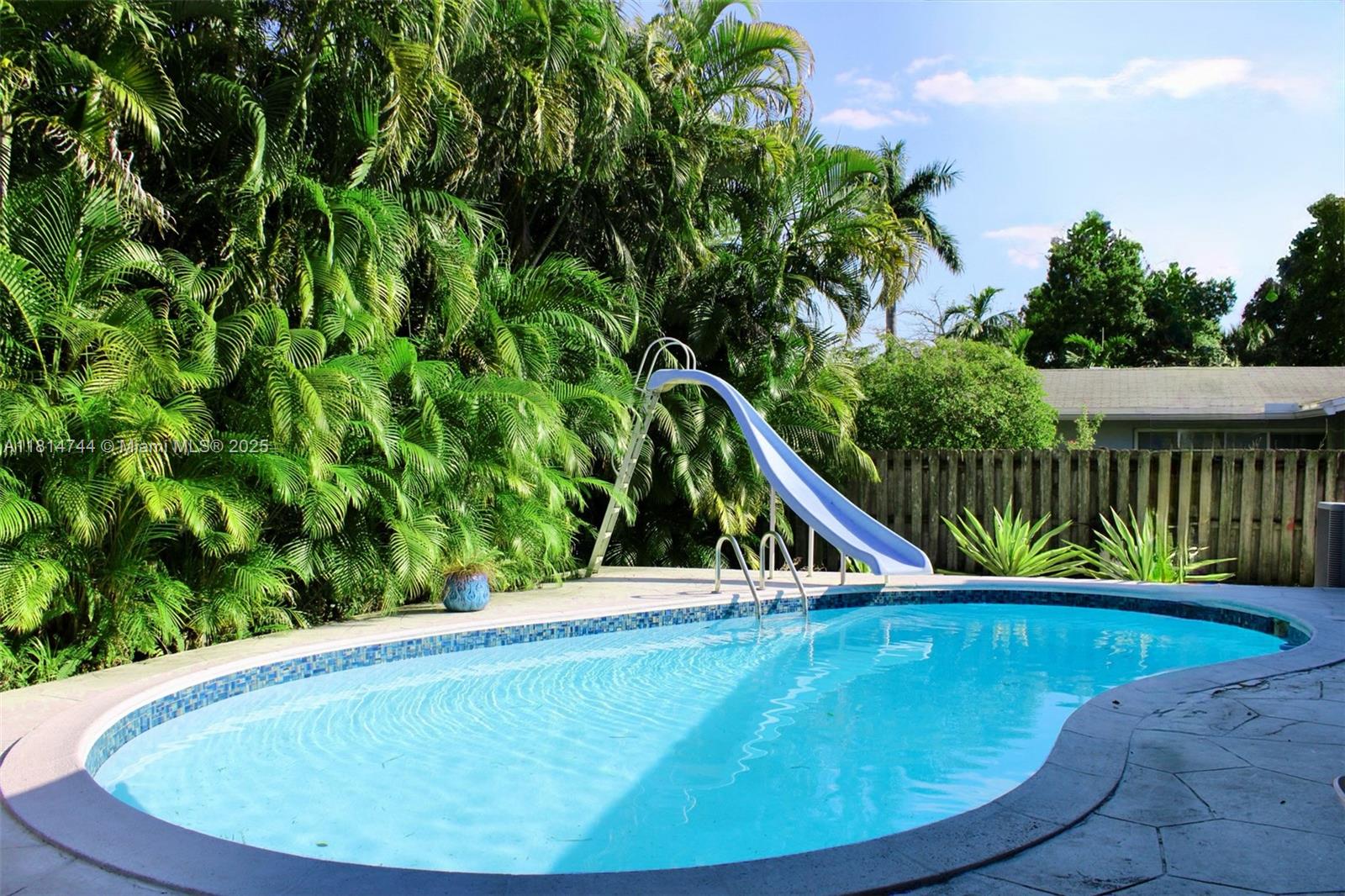 NEW RIVER GROVES 2ND ADD - Residential