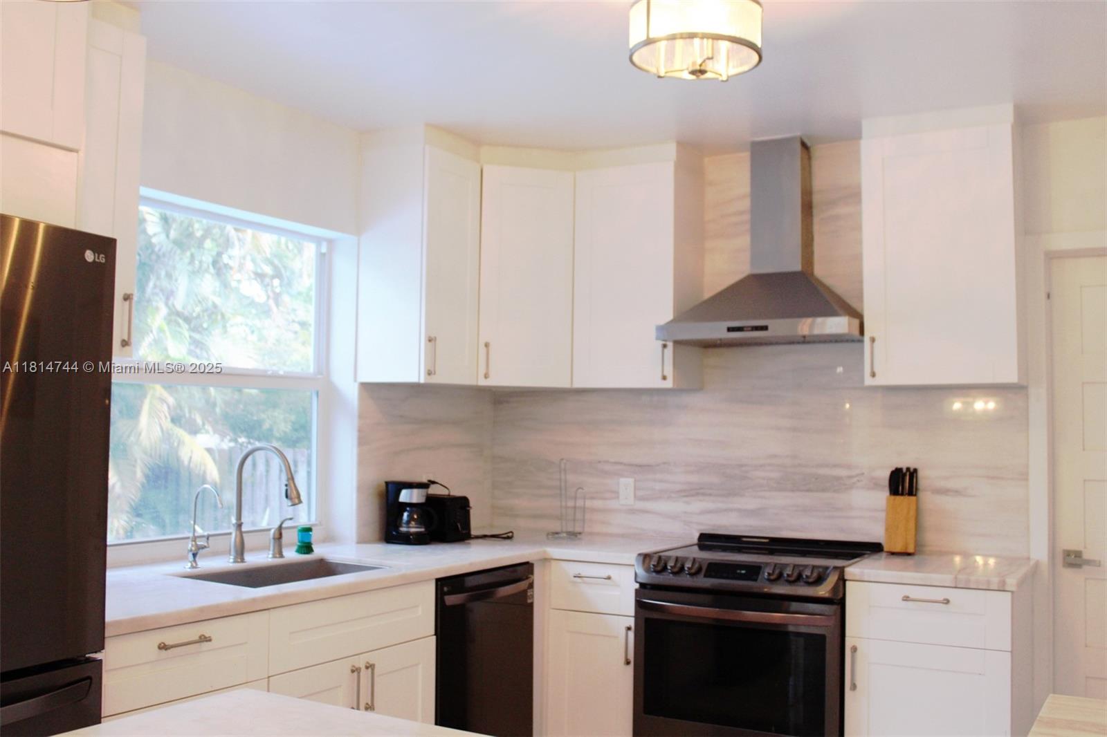 NEW RIVER GROVES 2ND ADD - Residential