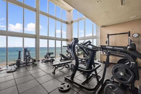 Condominium in Hallandale Beach FL 1850 Ocean Dr Dr 31.jpg