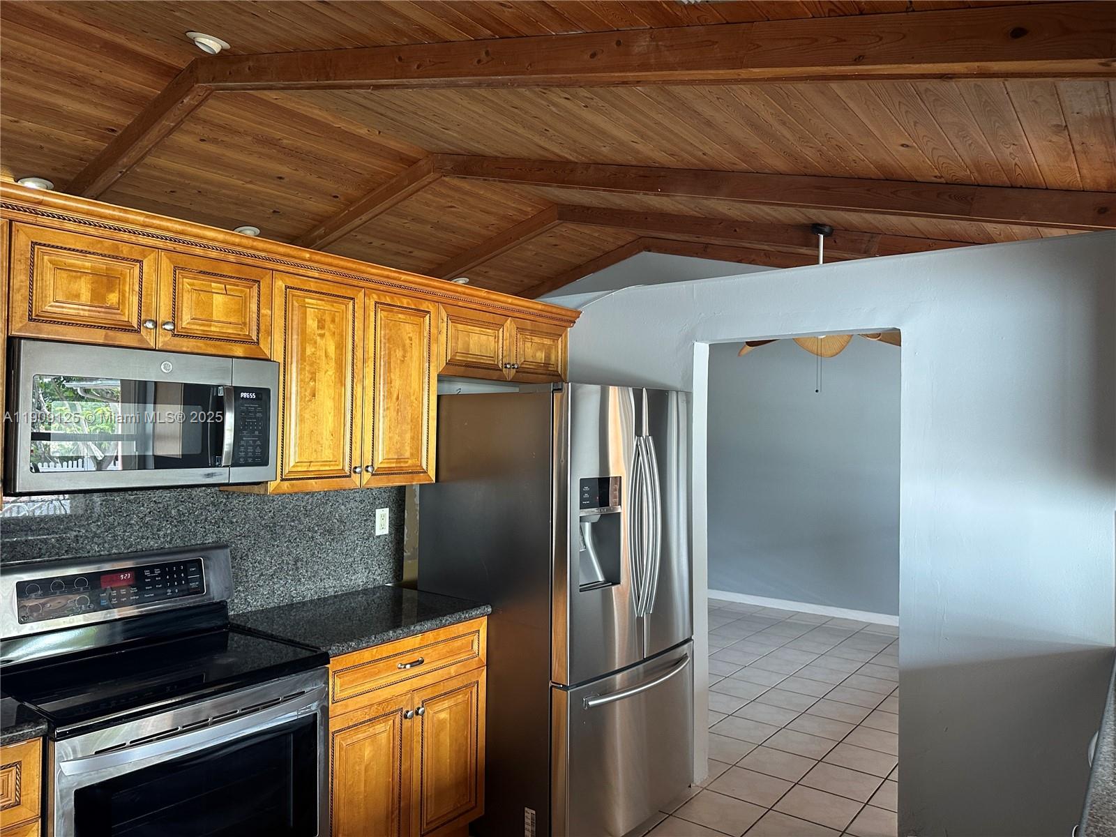 NORTH LAUDERDALE LANDINGS - Residential Lease