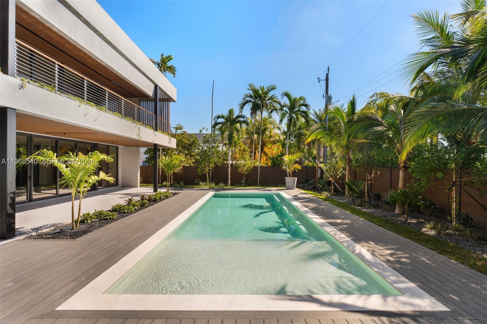 GROVES EXTENSION - Residential