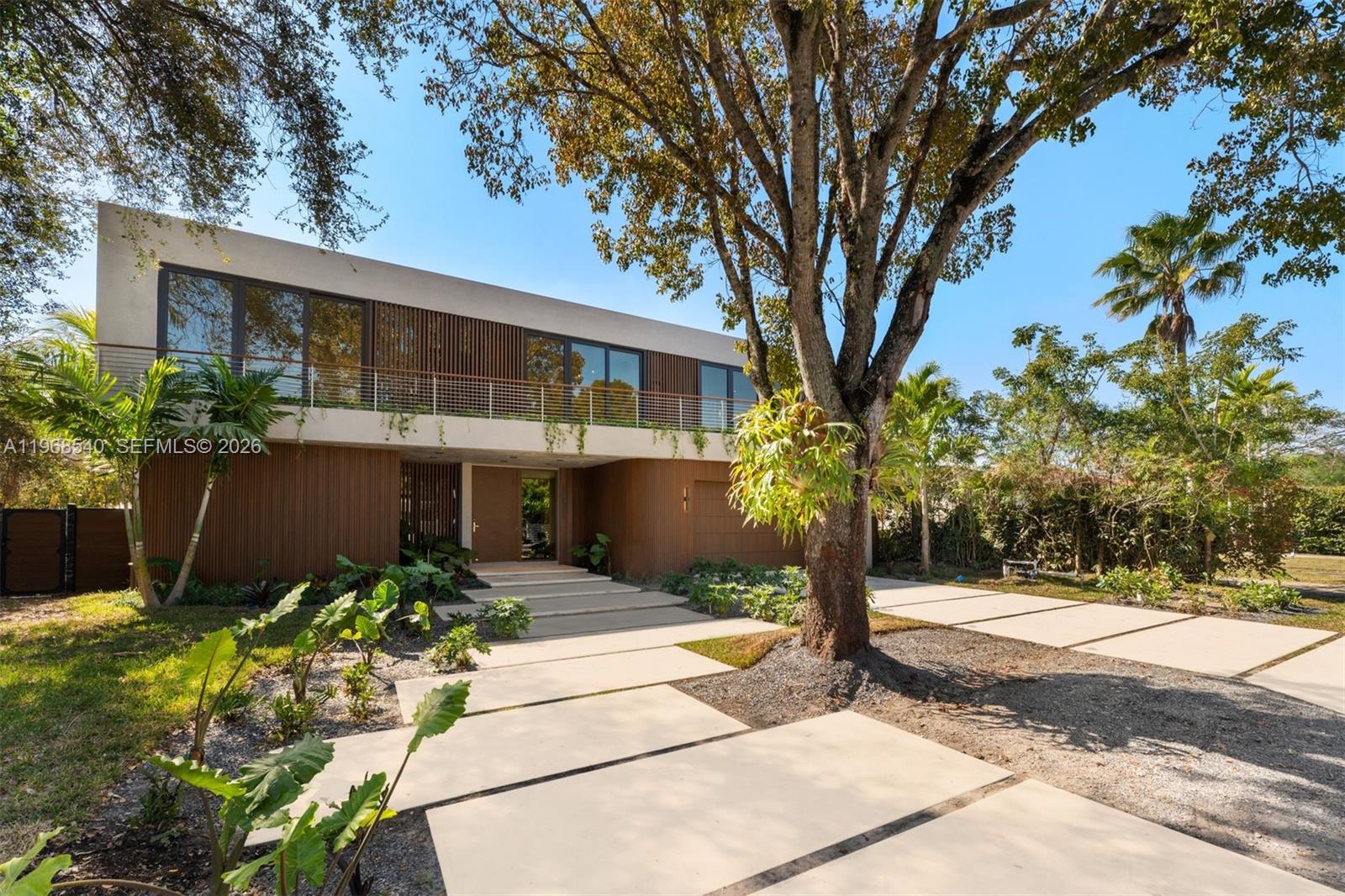 GROVES EXTENSION - Residential