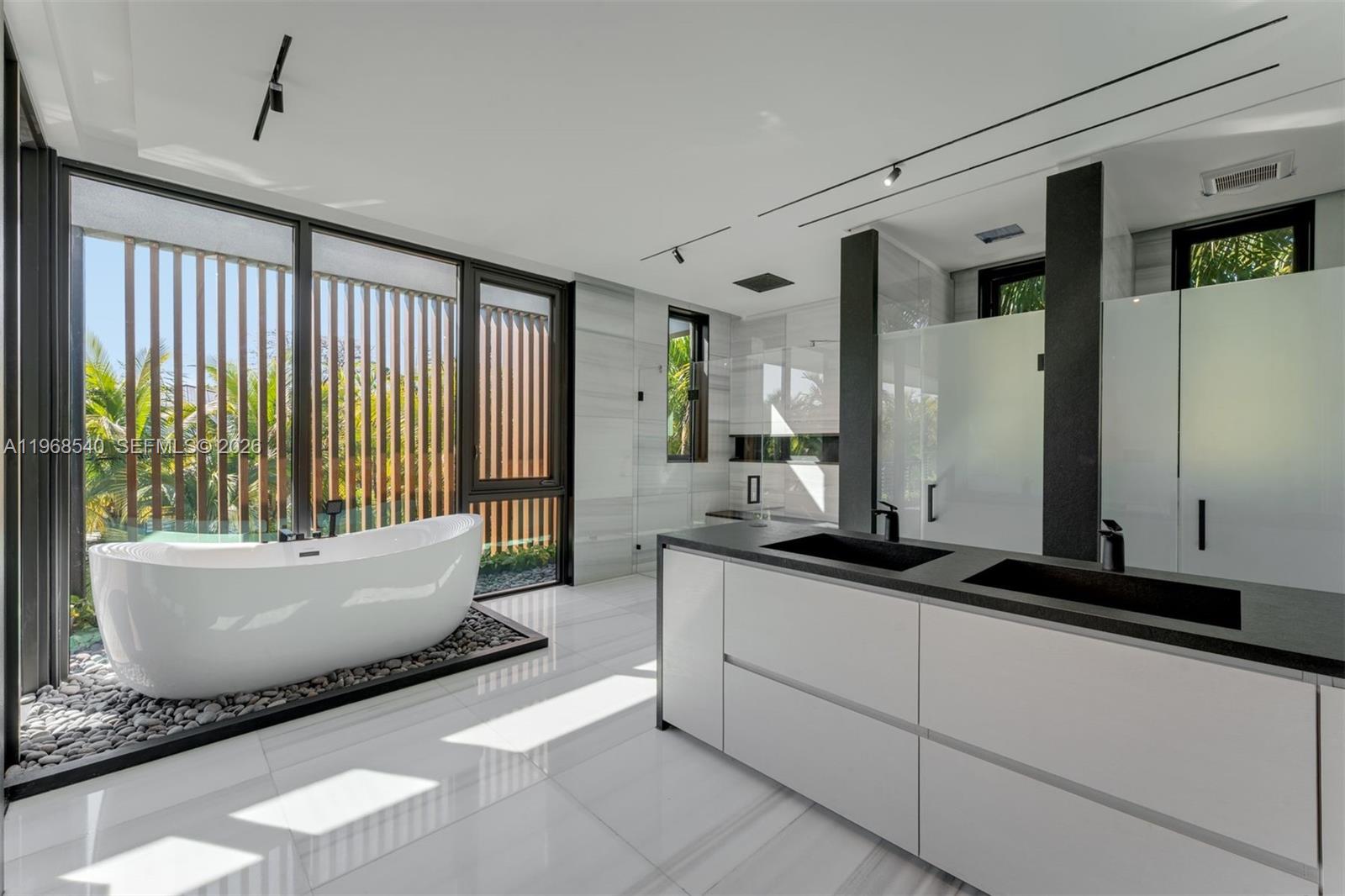 GROVES EXTENSION - Residential