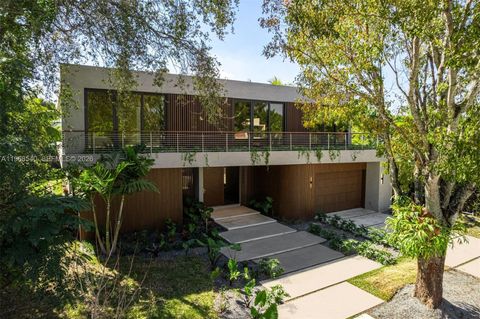 6450 SW 82nd St Miami FL 33143