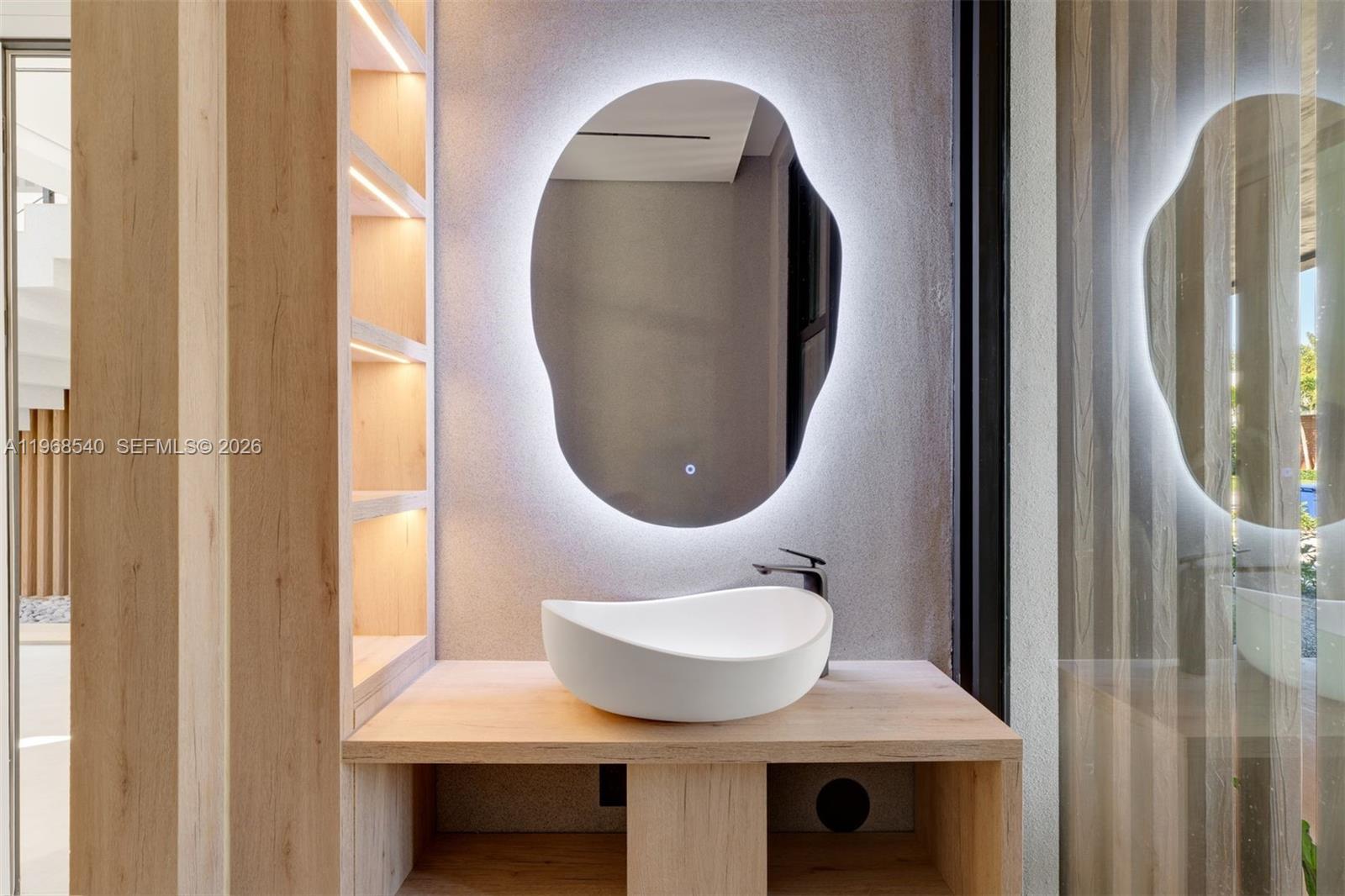 GROVES EXTENSION - Residential