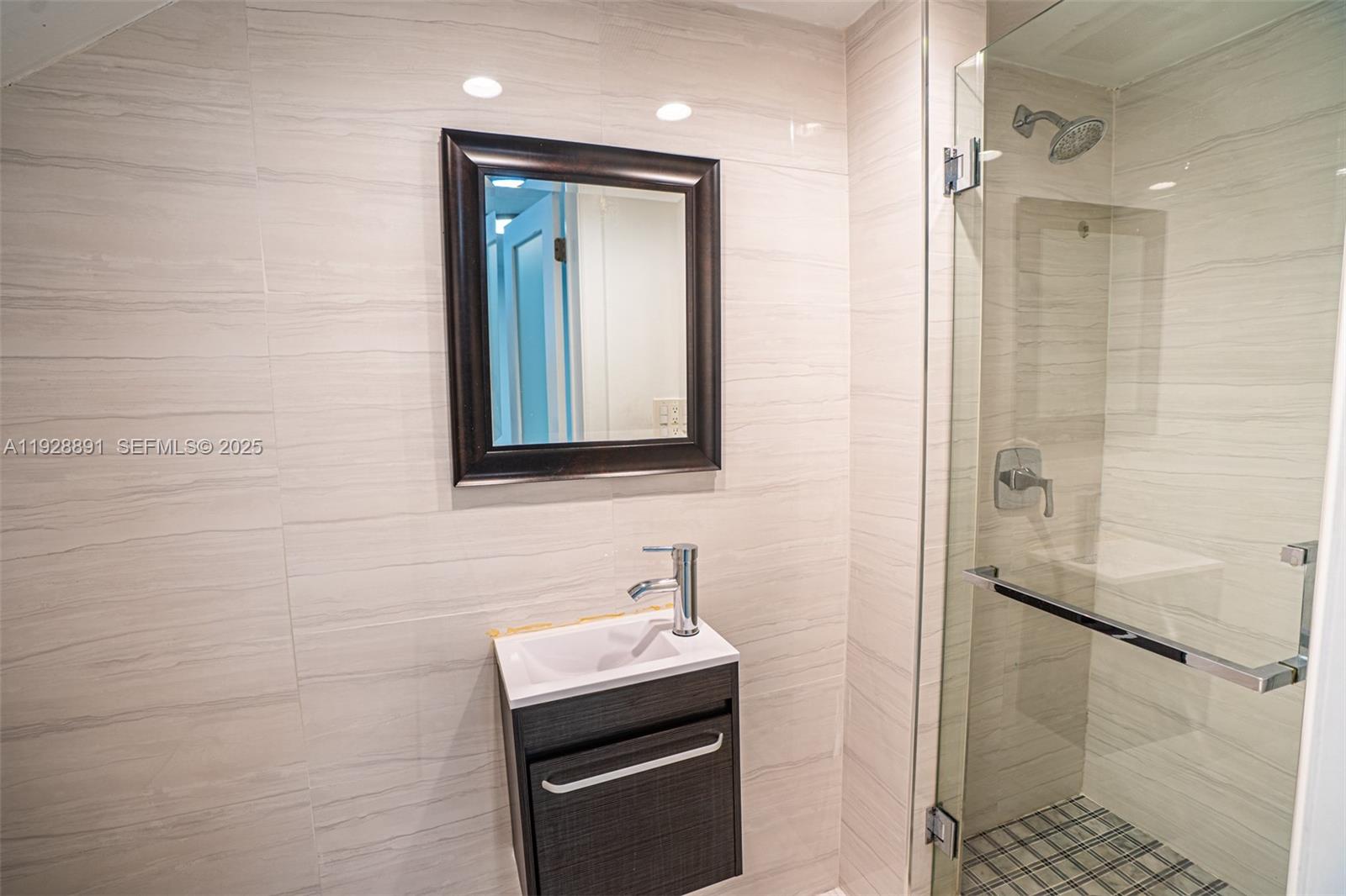 BRADLEY ESTATES - Residential