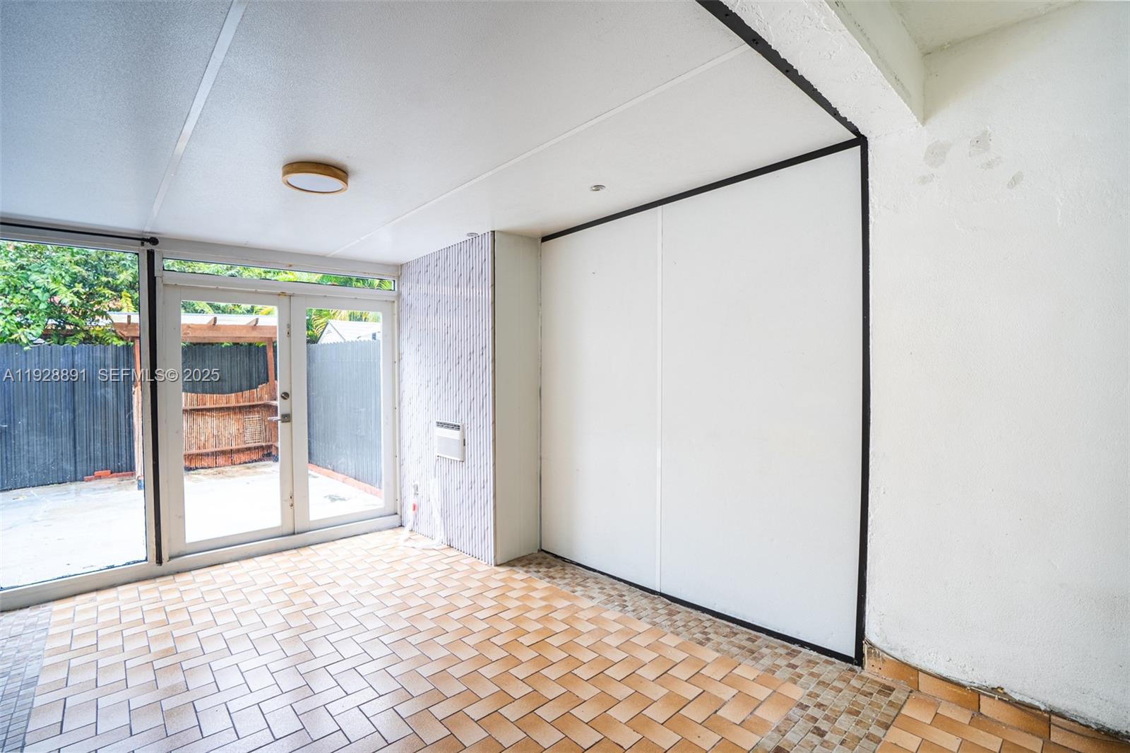 BRADLEY ESTATES - Residential