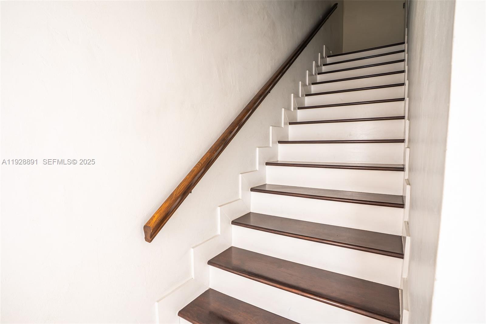 BRADLEY ESTATES - Residential