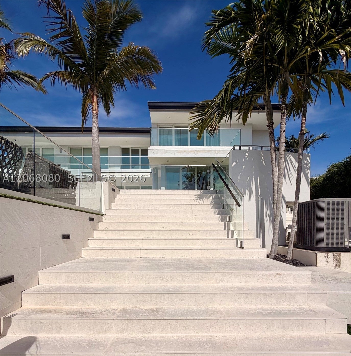 6819 Sunrise Pl