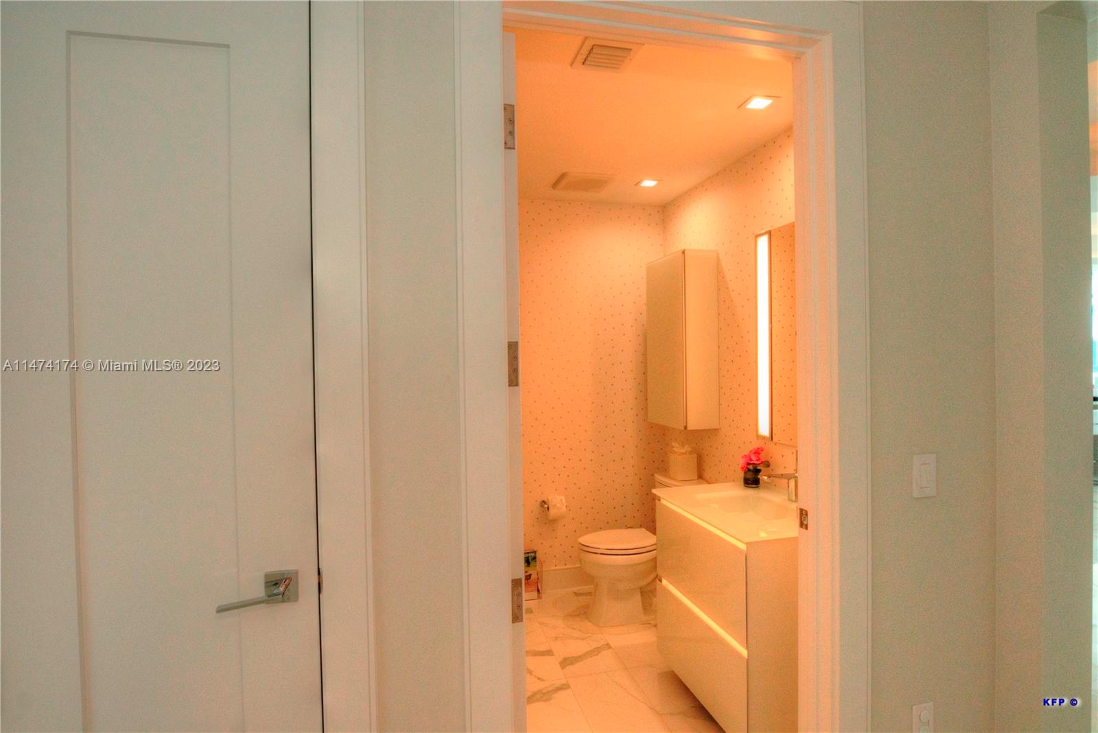 VISTABLUE SINGER ISLAND C - Residential