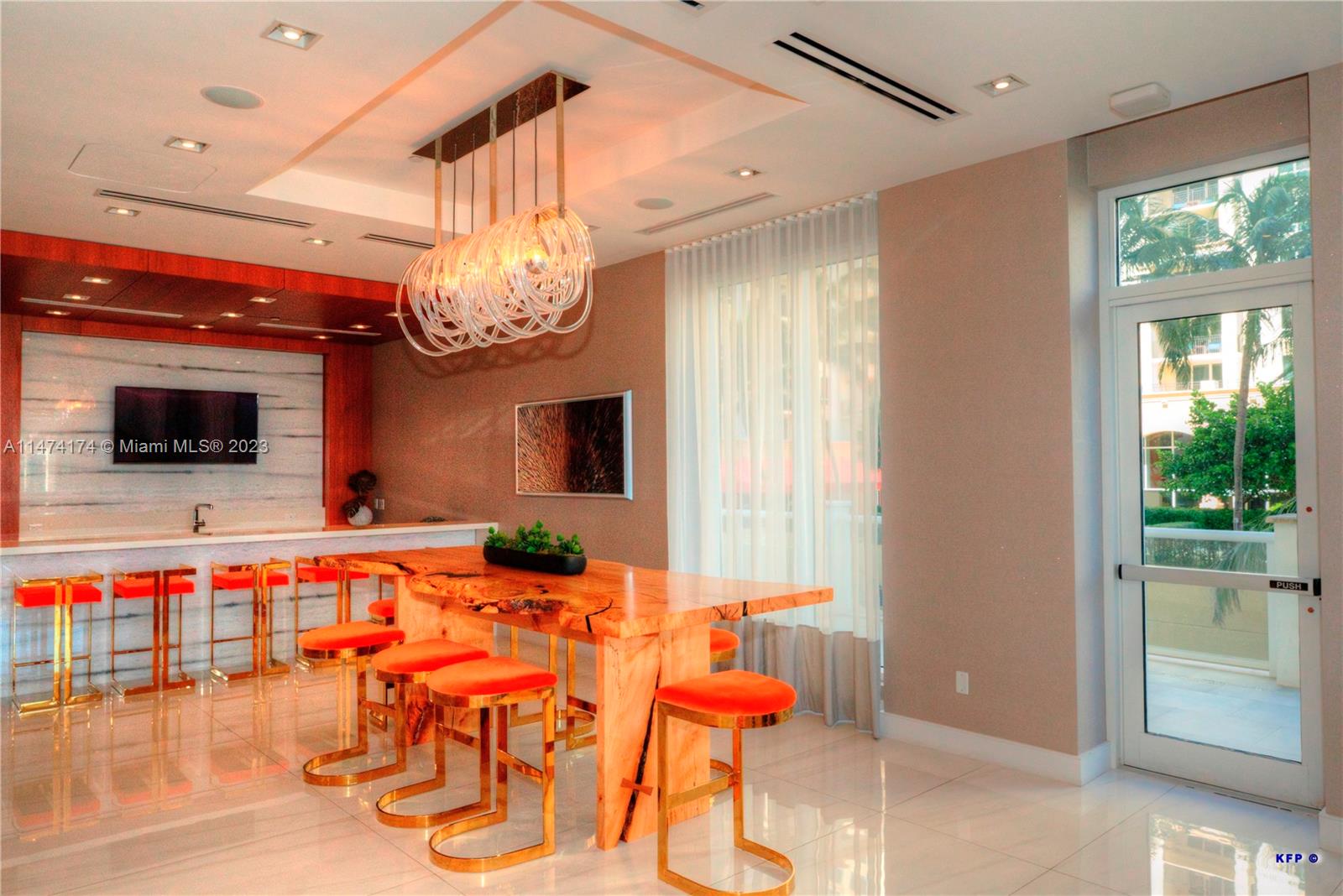 VISTABLUE SINGER ISLAND C - Residential