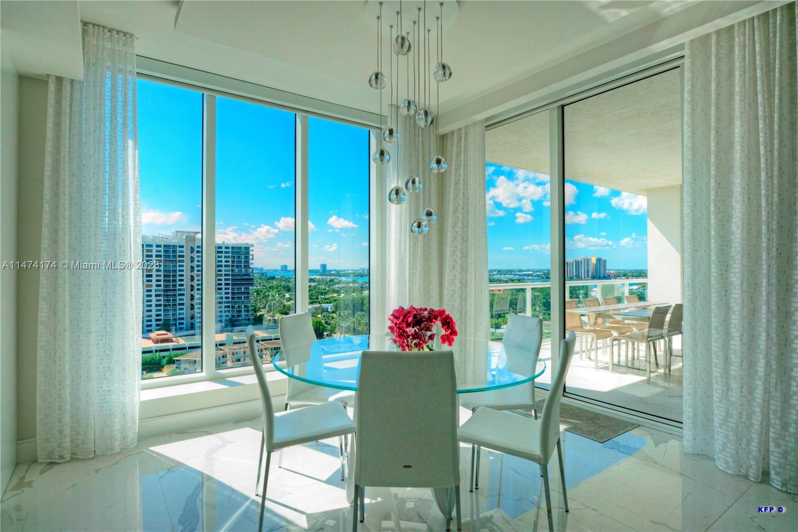 VISTABLUE SINGER ISLAND C - Residential