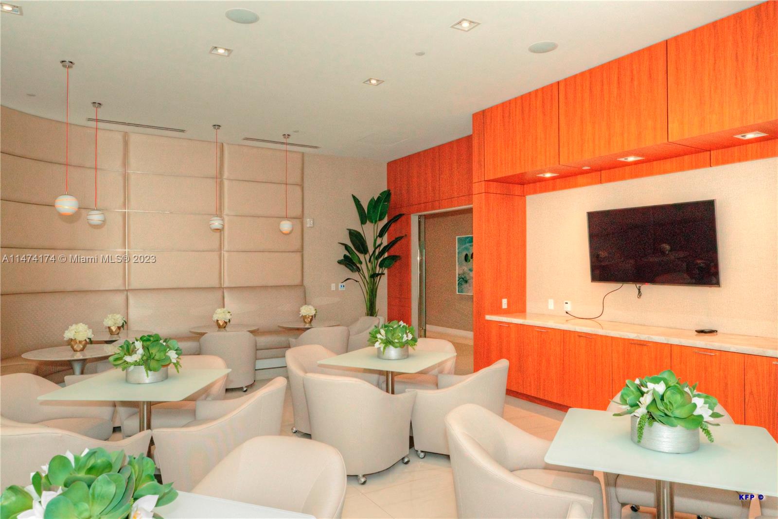 VISTABLUE SINGER ISLAND C - Residential