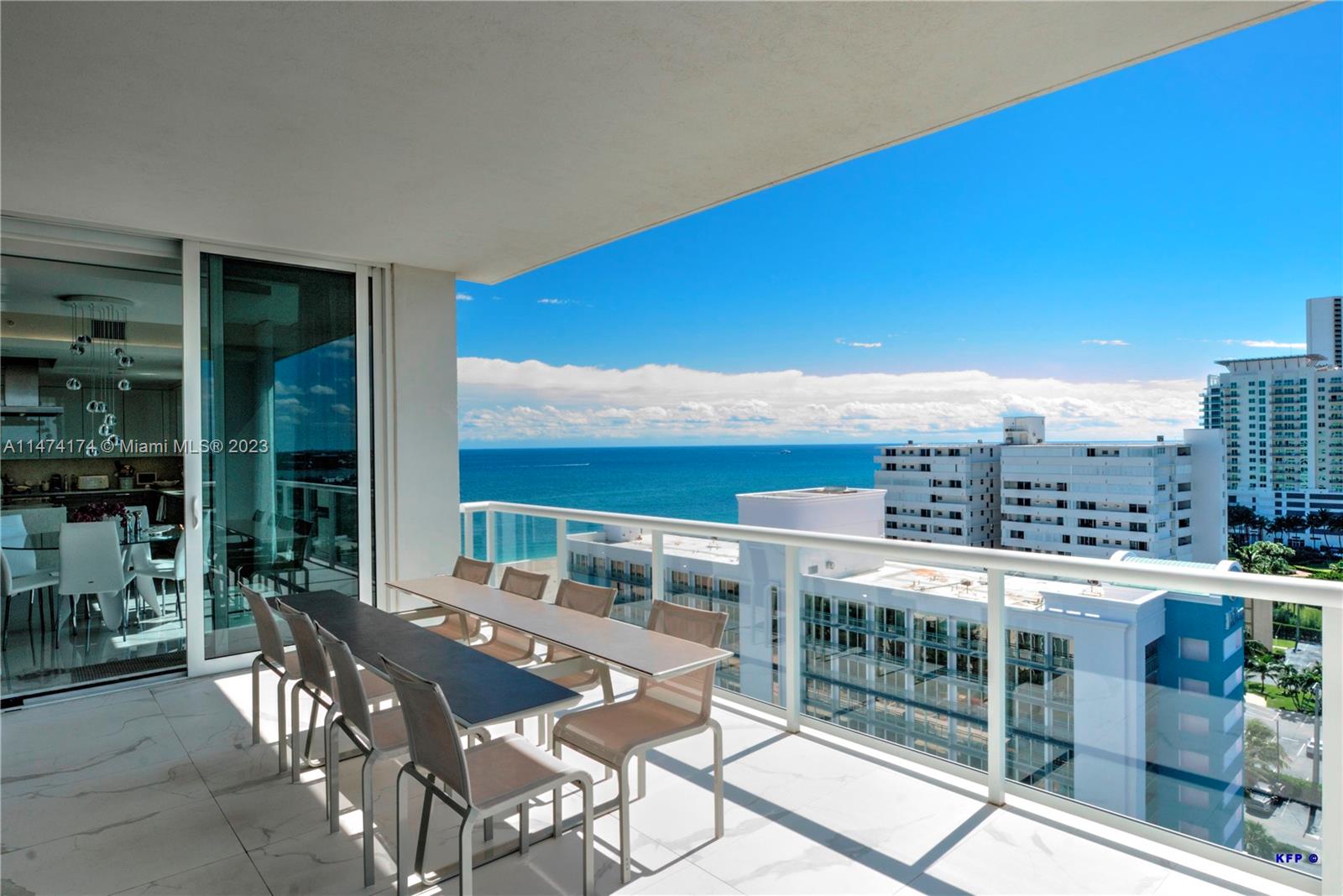 VISTABLUE SINGER ISLAND C - Residential