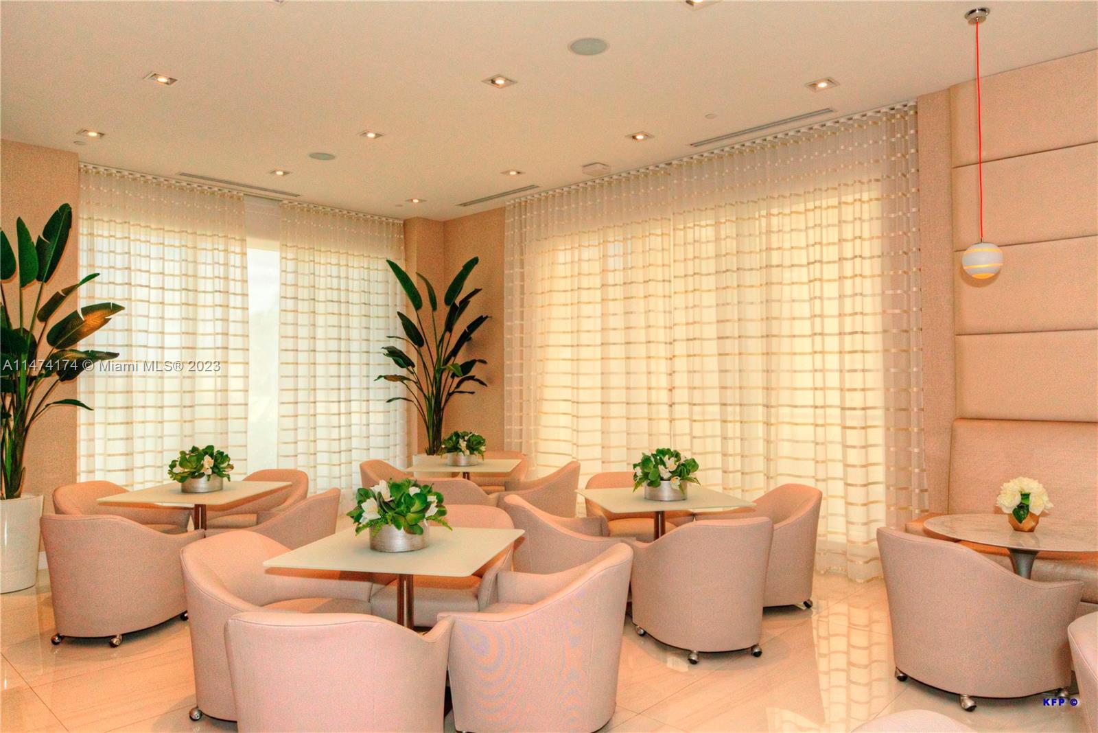 VISTABLUE SINGER ISLAND C - Residential