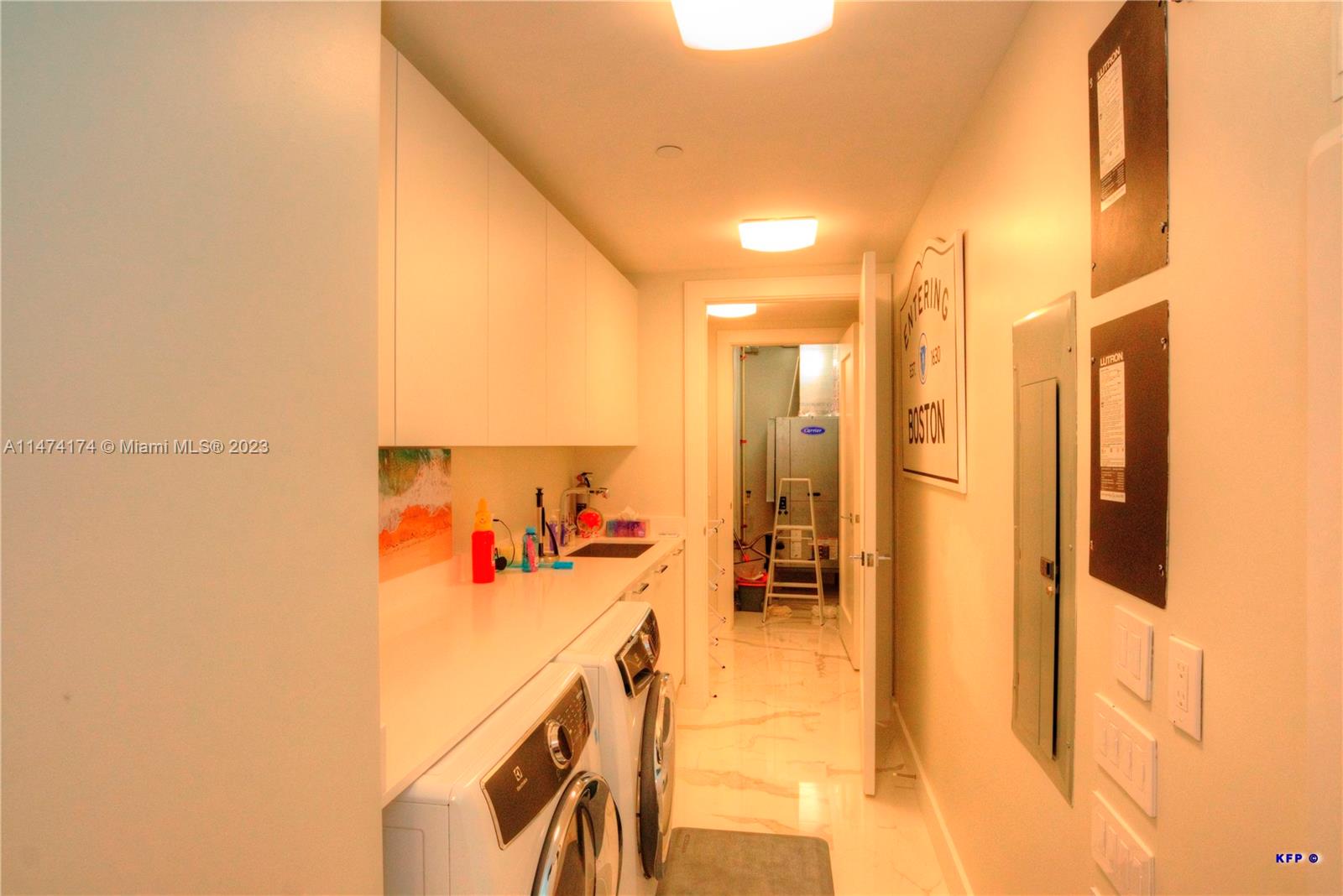 VISTABLUE SINGER ISLAND C - Residential