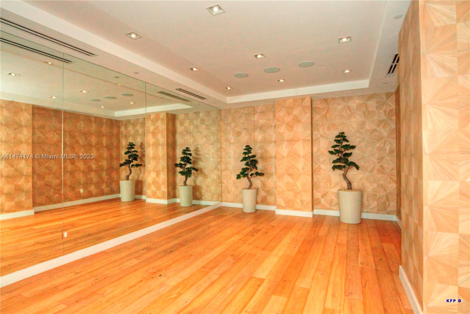 VISTABLUE SINGER ISLAND C - Residential