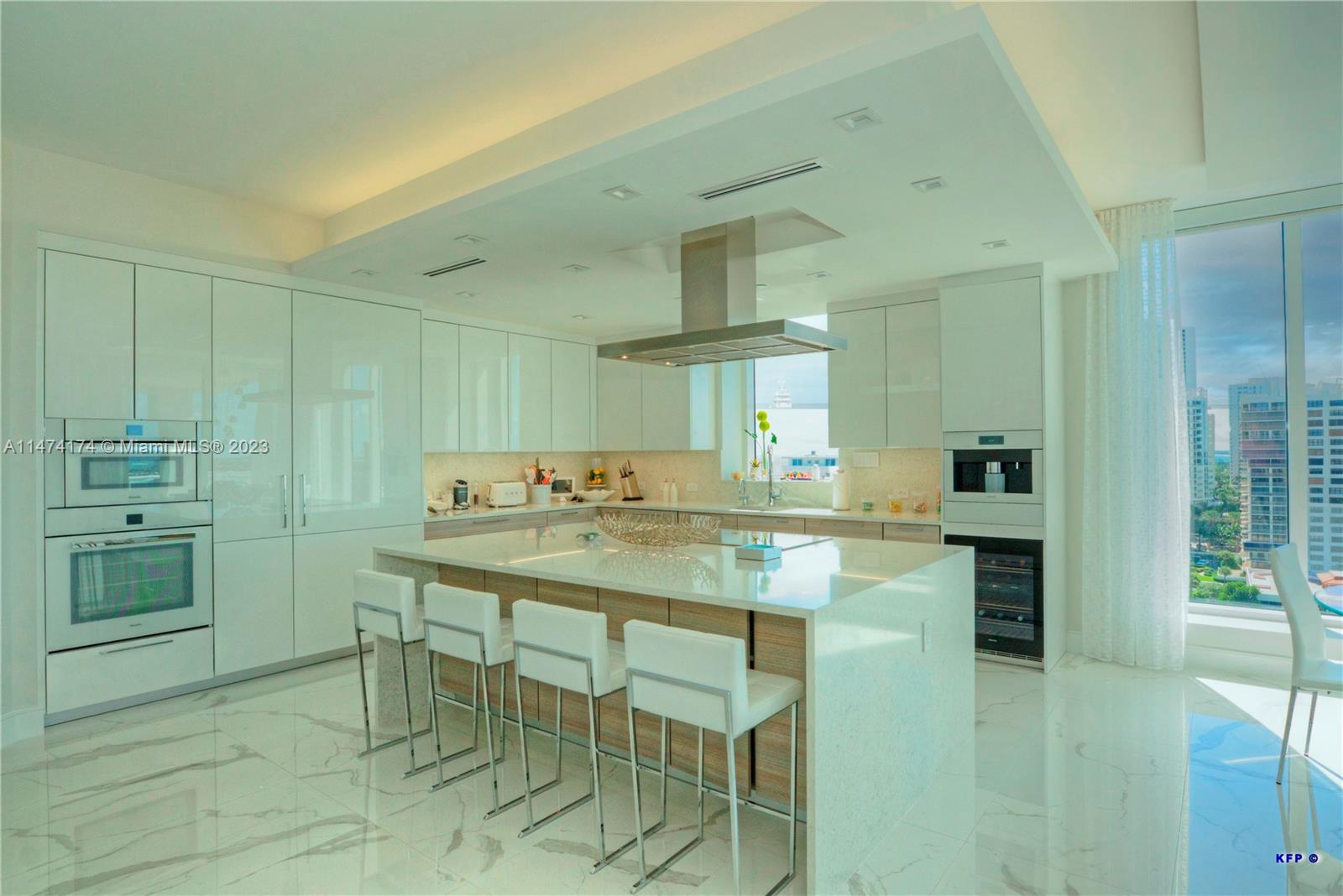 VISTABLUE SINGER ISLAND C - Residential