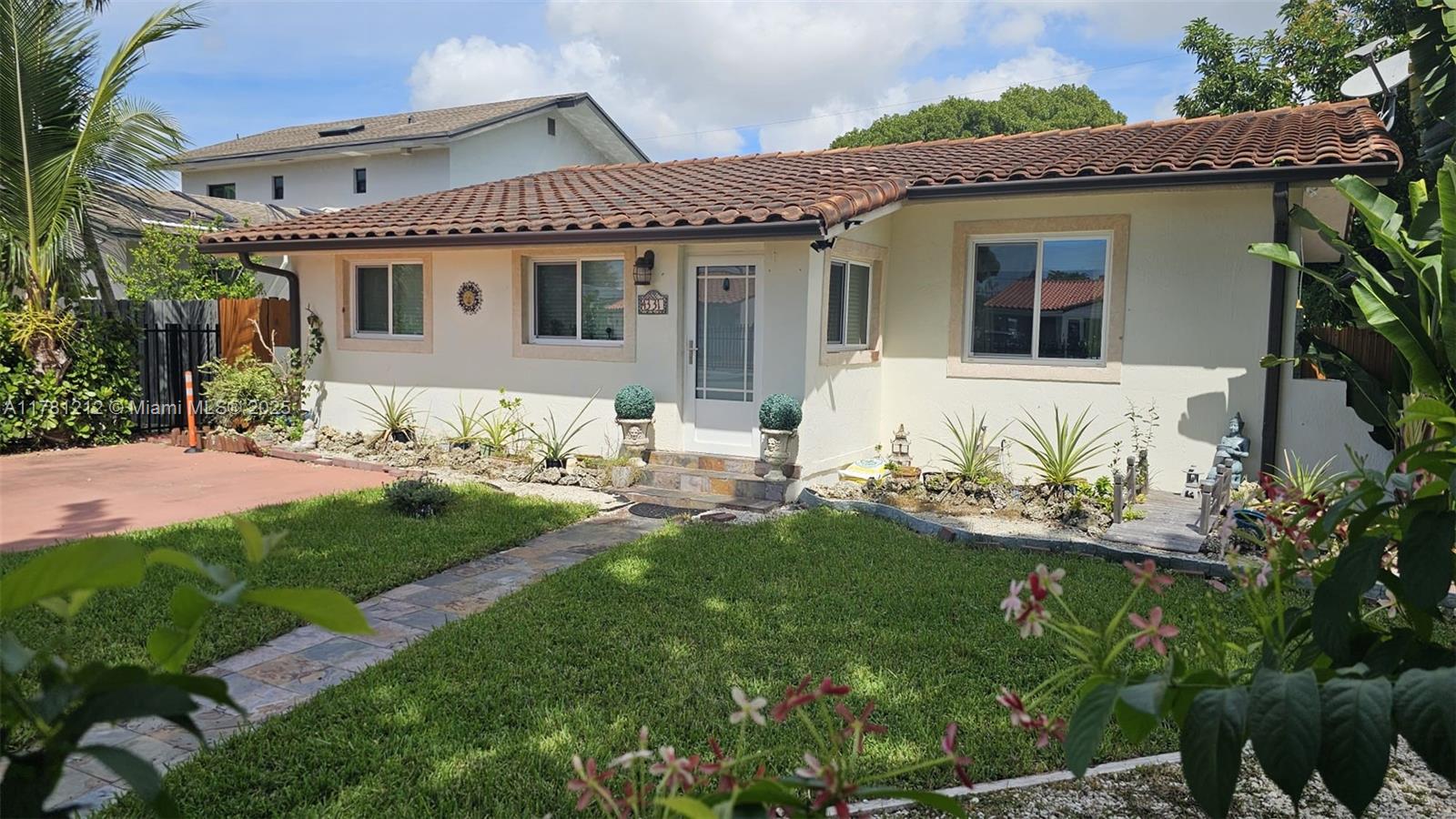 Property for Sale at 4331 Sw 7th St, Miami, Broward County, Florida - Bedrooms: 3 
Bathrooms: 2  - $995,000