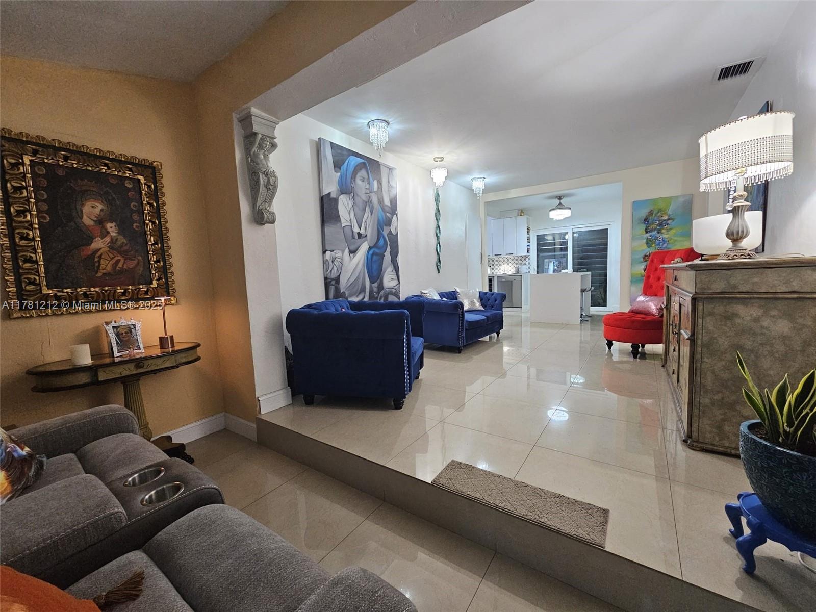 ROOSEVELT HEIGHTS - Residential