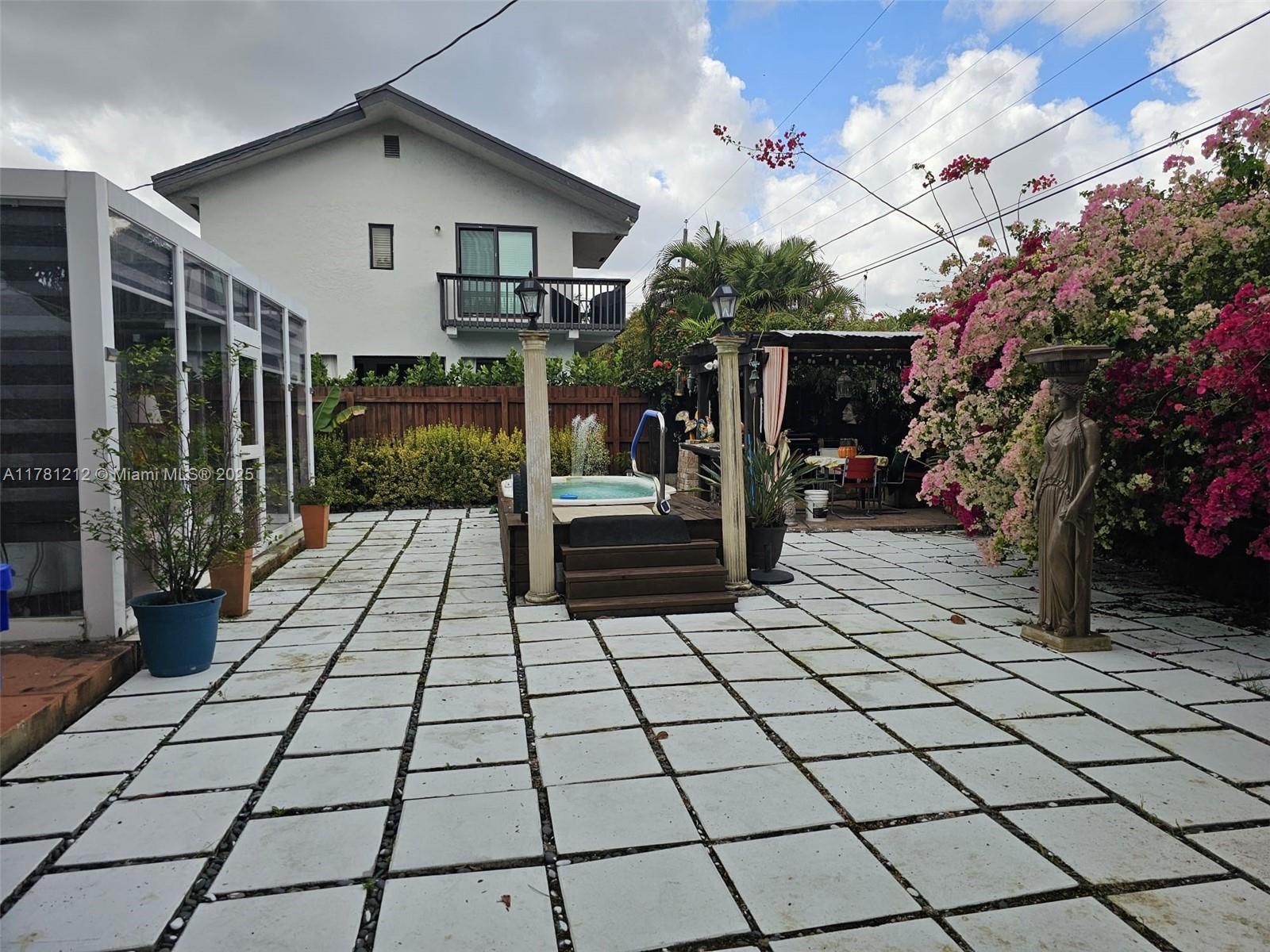 ROOSEVELT HEIGHTS - Residential