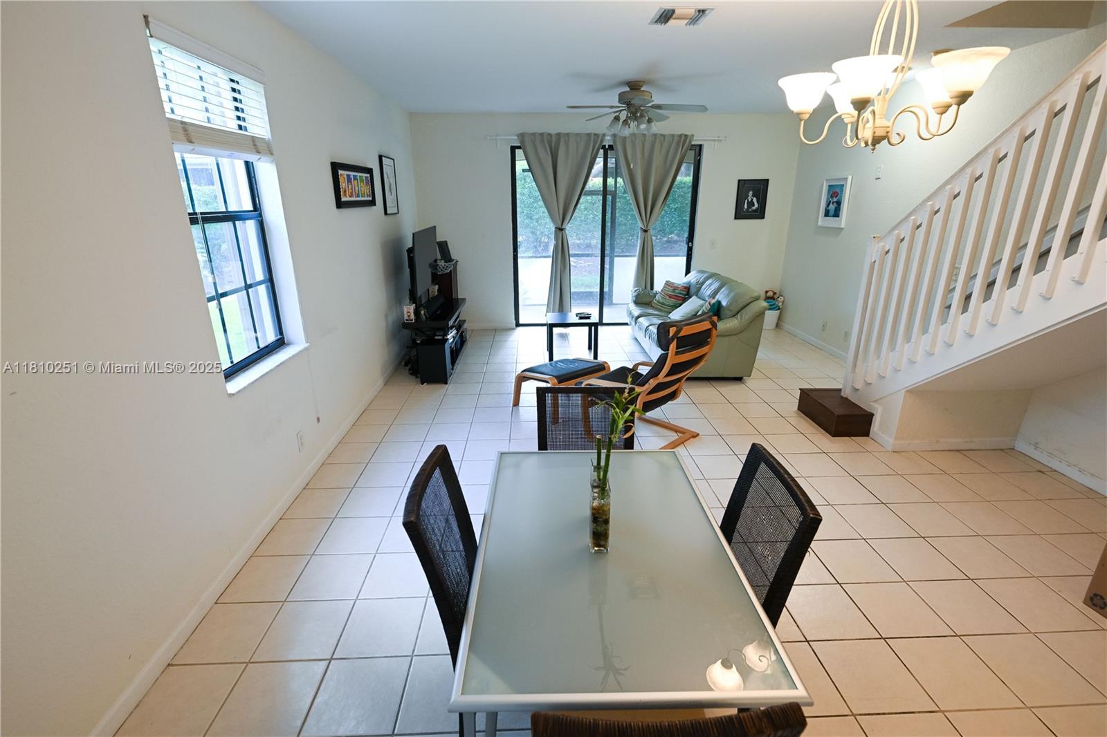 3963 Orange Tree Ln