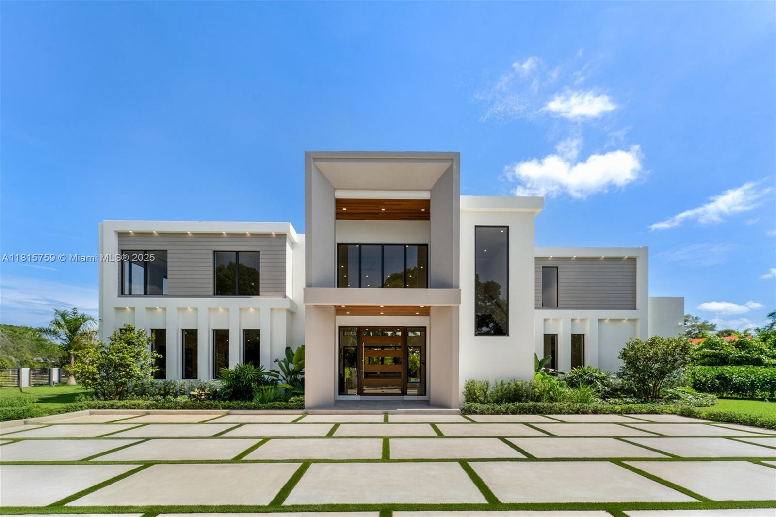 RIDGELINE ESTATES - Residential