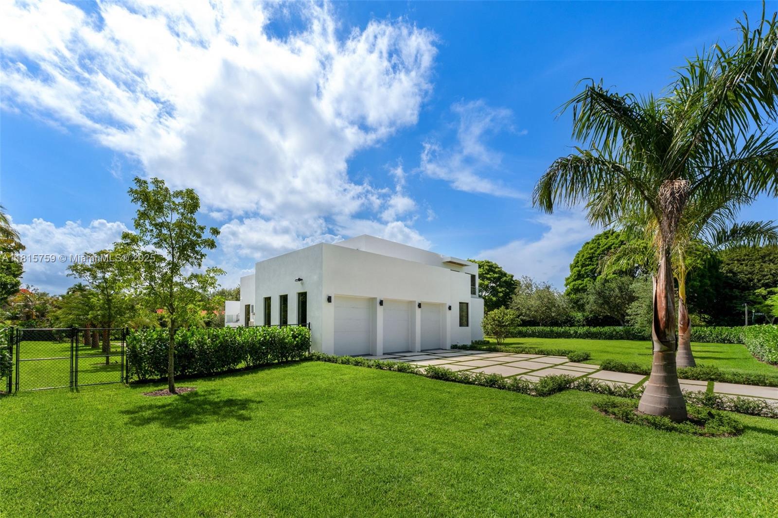 RIDGELINE ESTATES - Residential