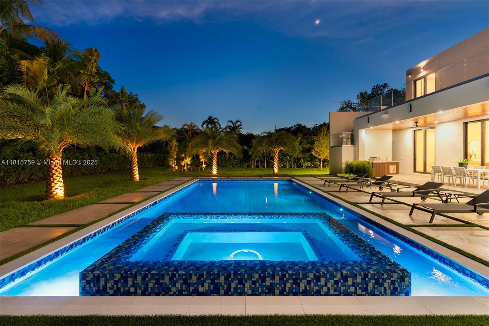 RIDGELINE ESTATES - Residential