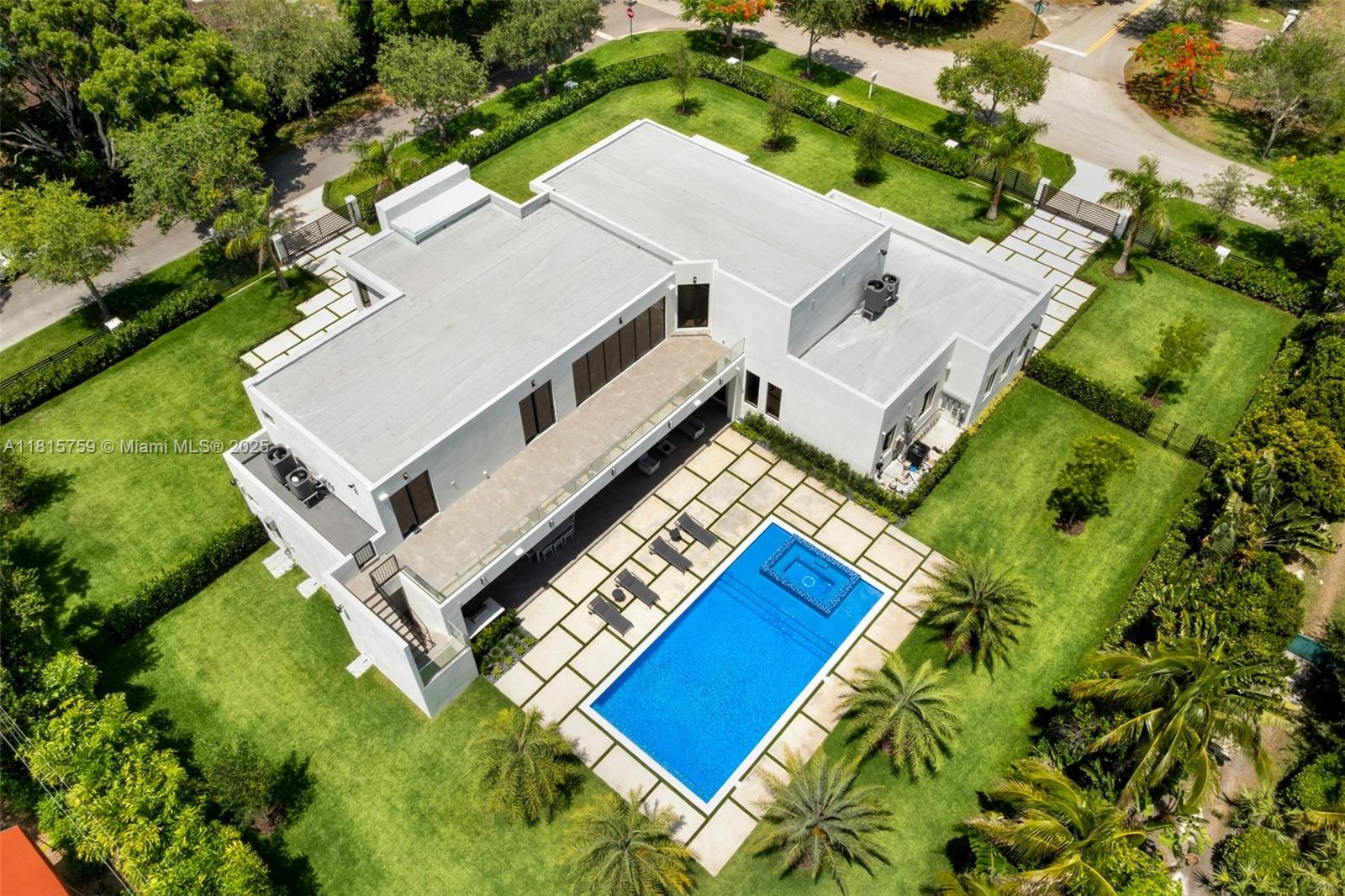 RIDGELINE ESTATES - Residential