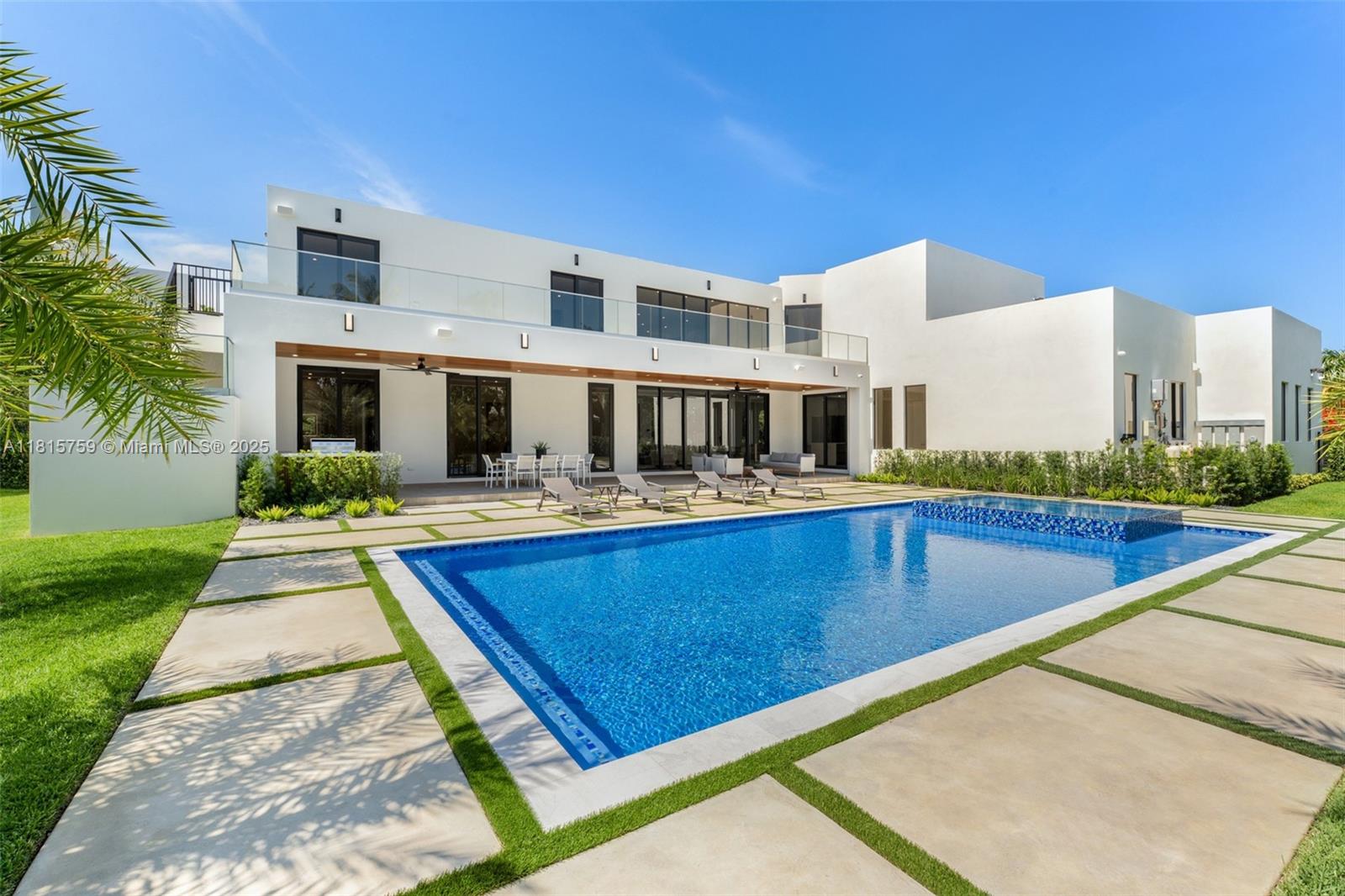 RIDGELINE ESTATES - Residential