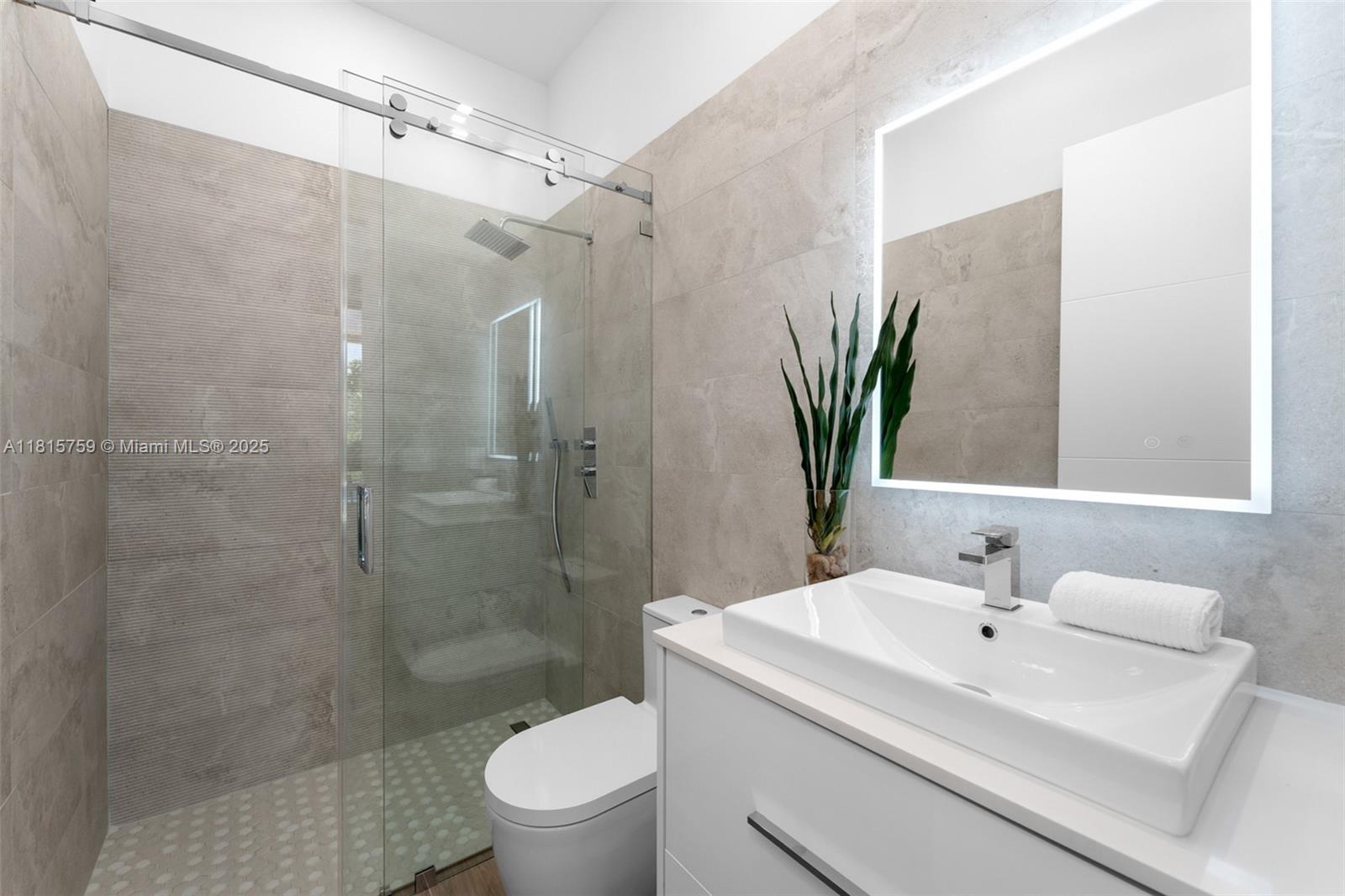 RIDGELINE ESTATES - Residential