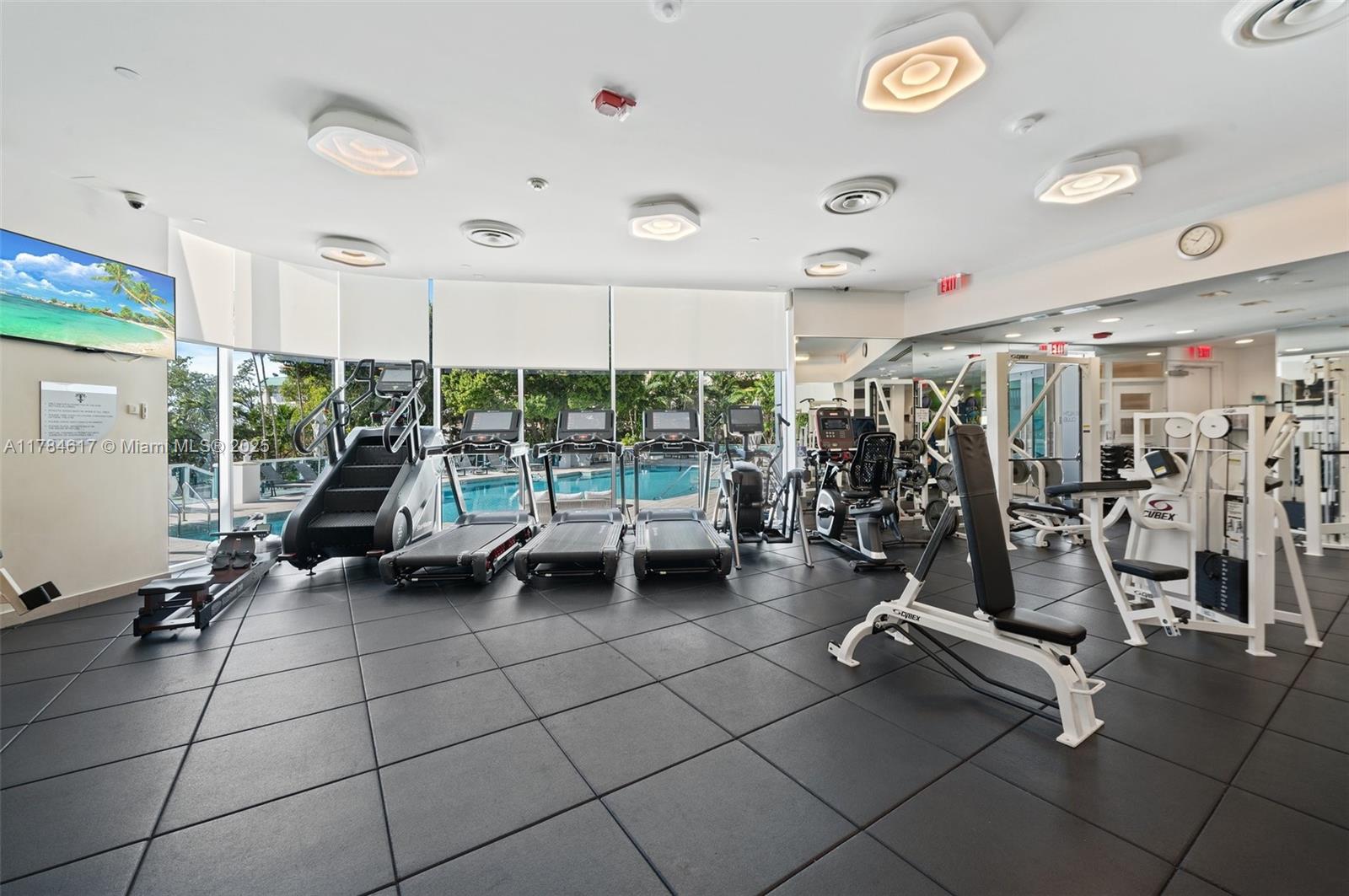 BRISTOL TOWERS CONDO - Residential