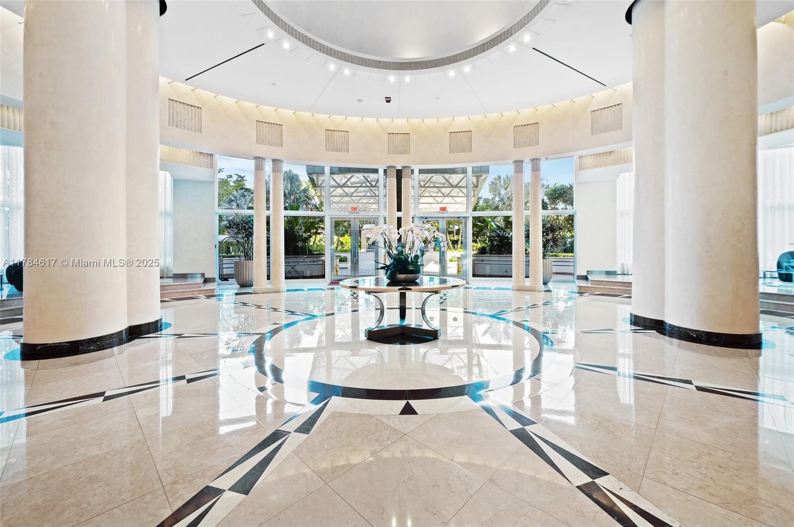2127 Brickell Ave 2104