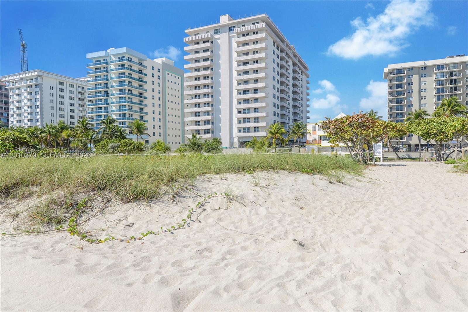 FOUR WINDS CONDO - Residential