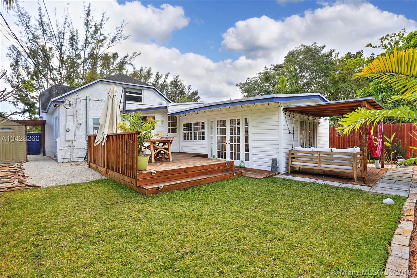 CAMBRIDGE LAWNS - Residential