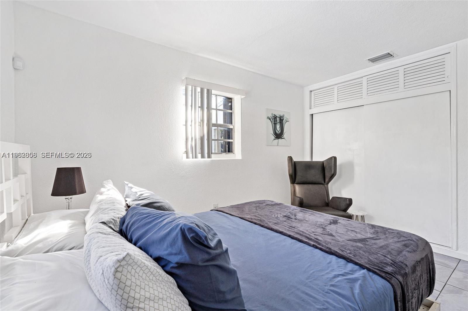 LAKEWOOD ESTS - Residential